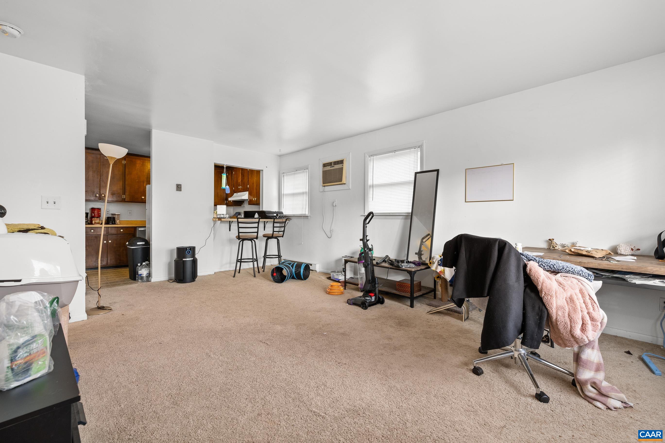 Unit A & B 301 Paton St