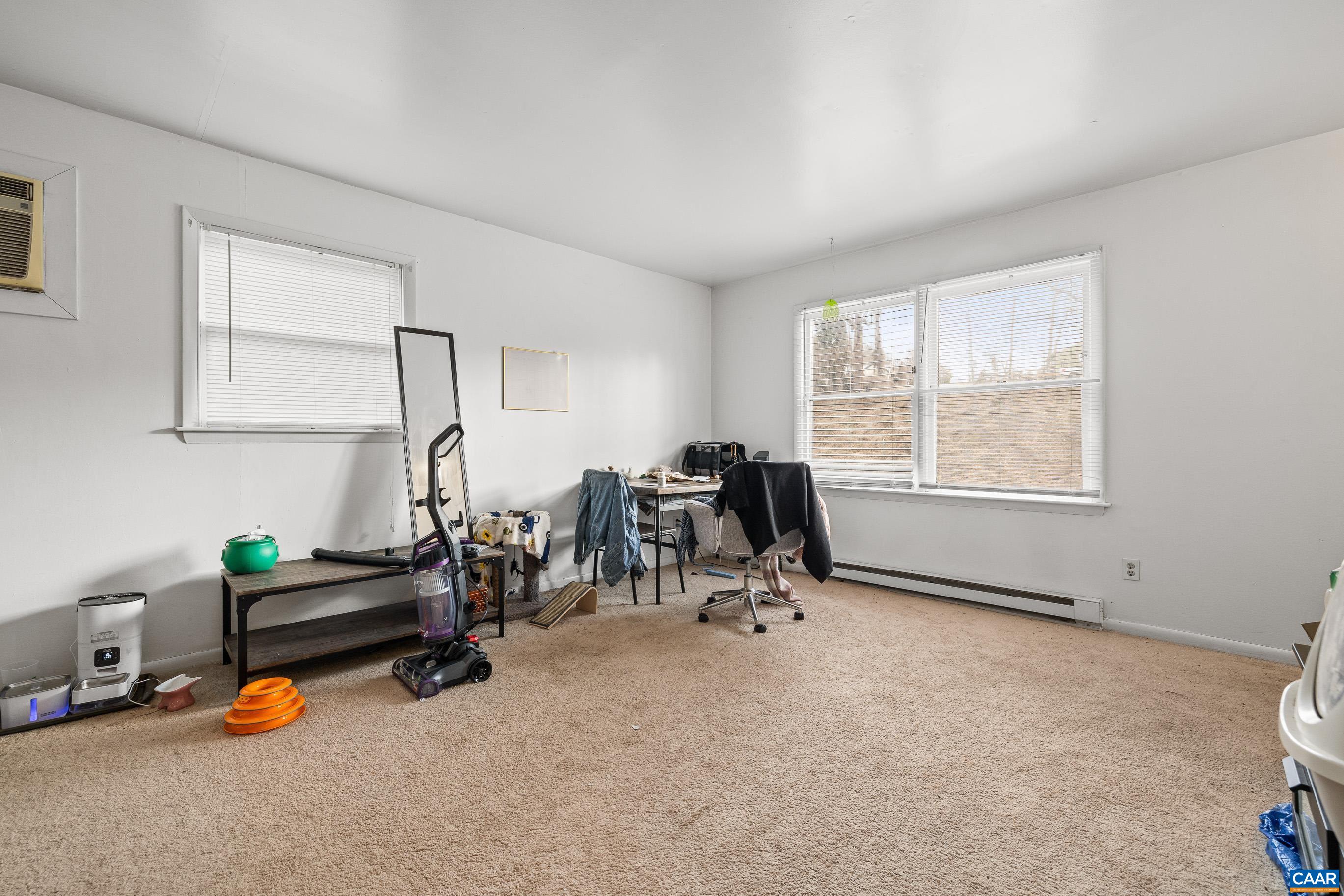 Unit A & B 301 Paton St