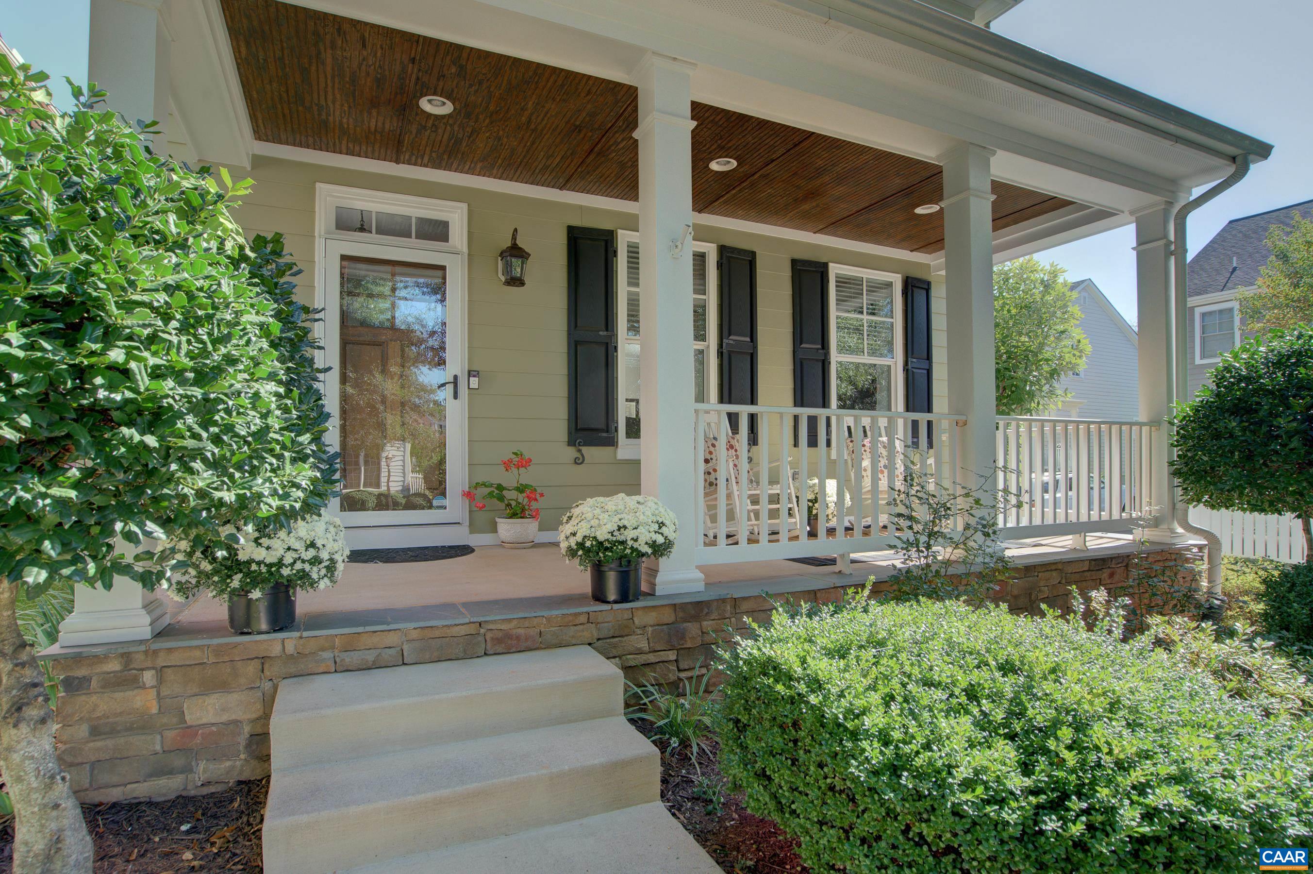264 Claremont Ln