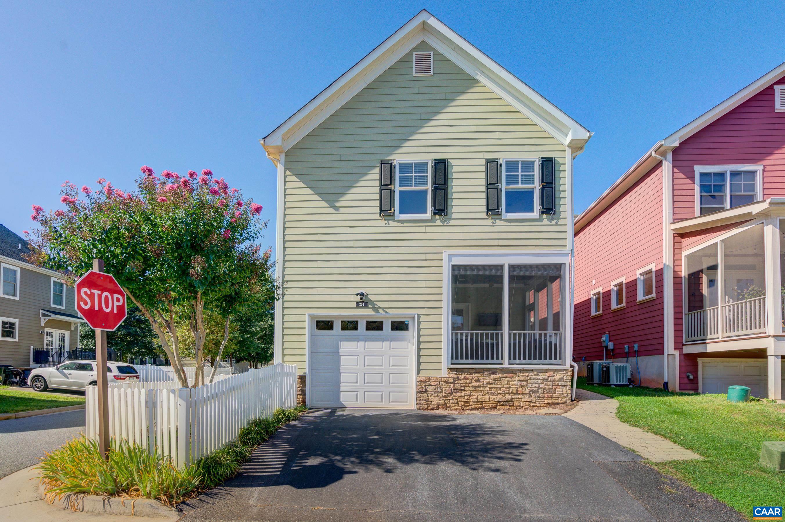 264 Claremont Ln