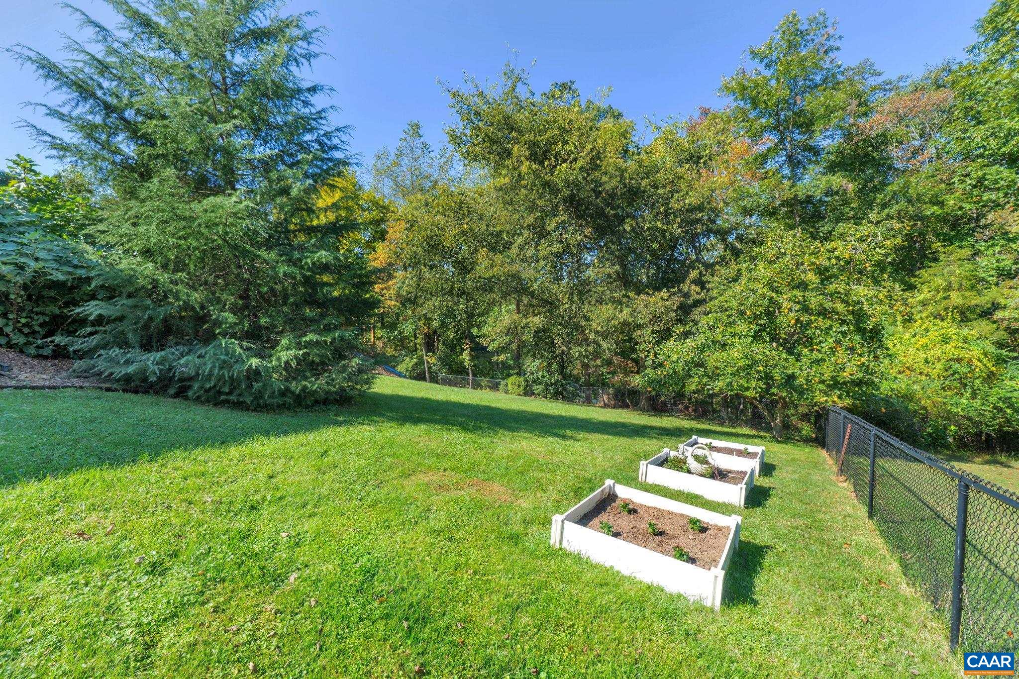 3511 Marlboro Ct