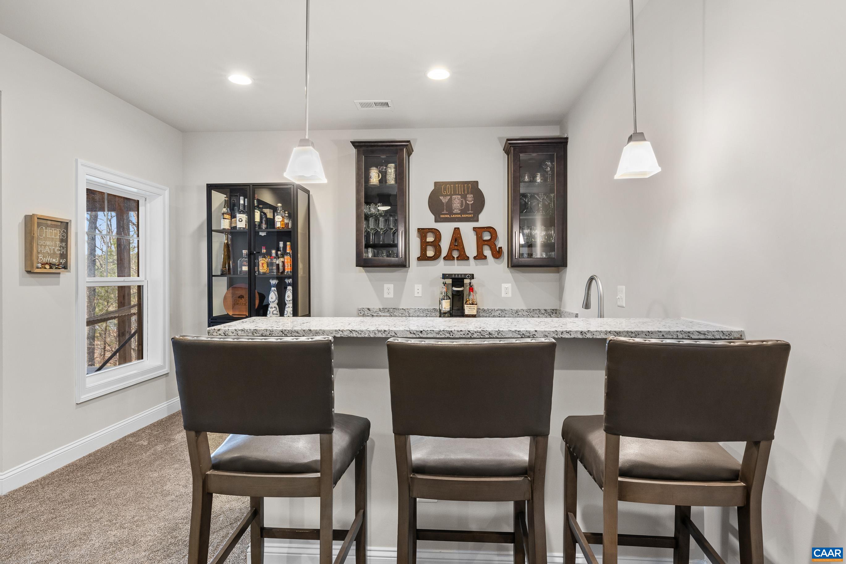 103 Pleasantview Ct