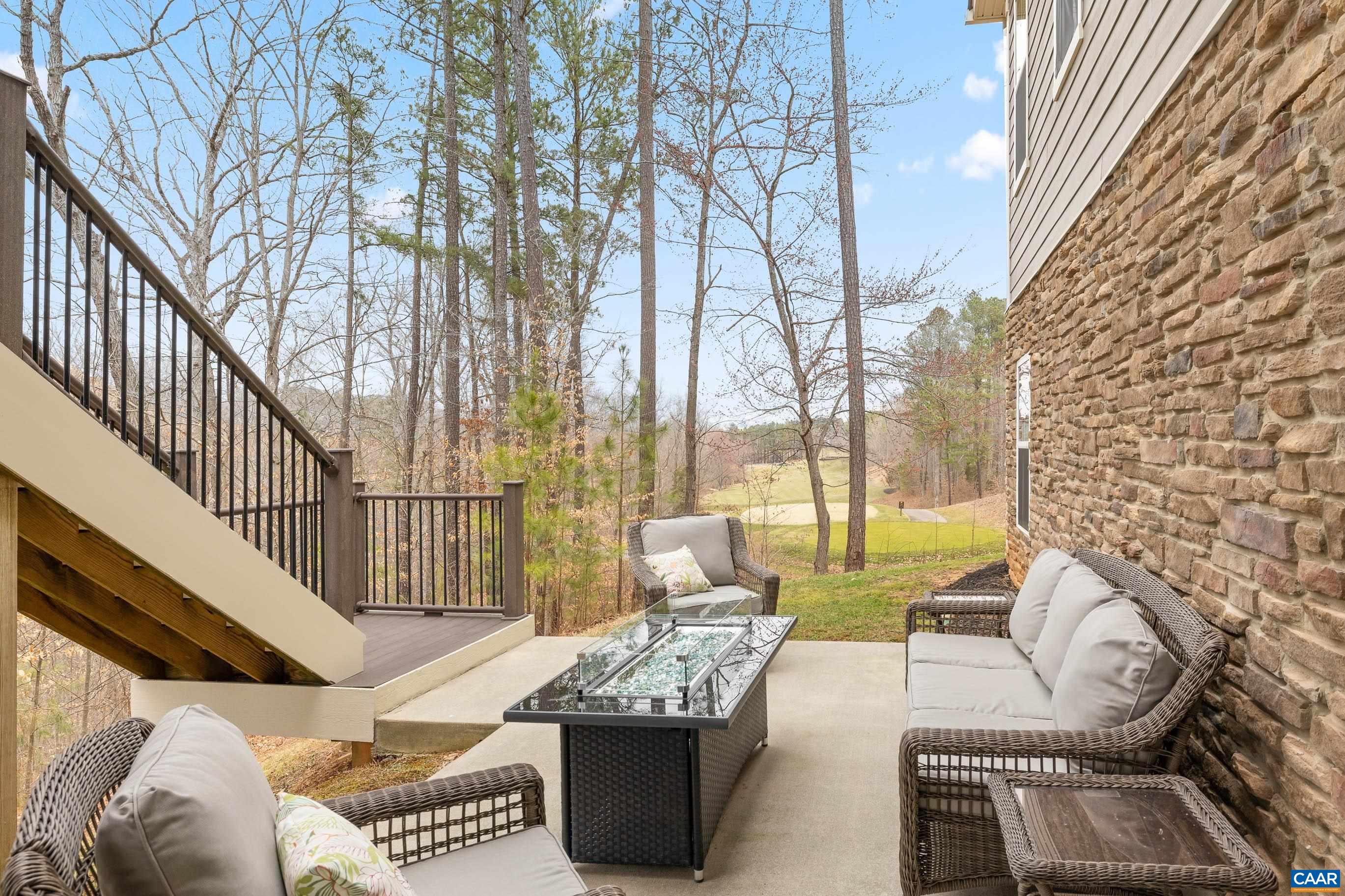 103 Pleasantview Ct