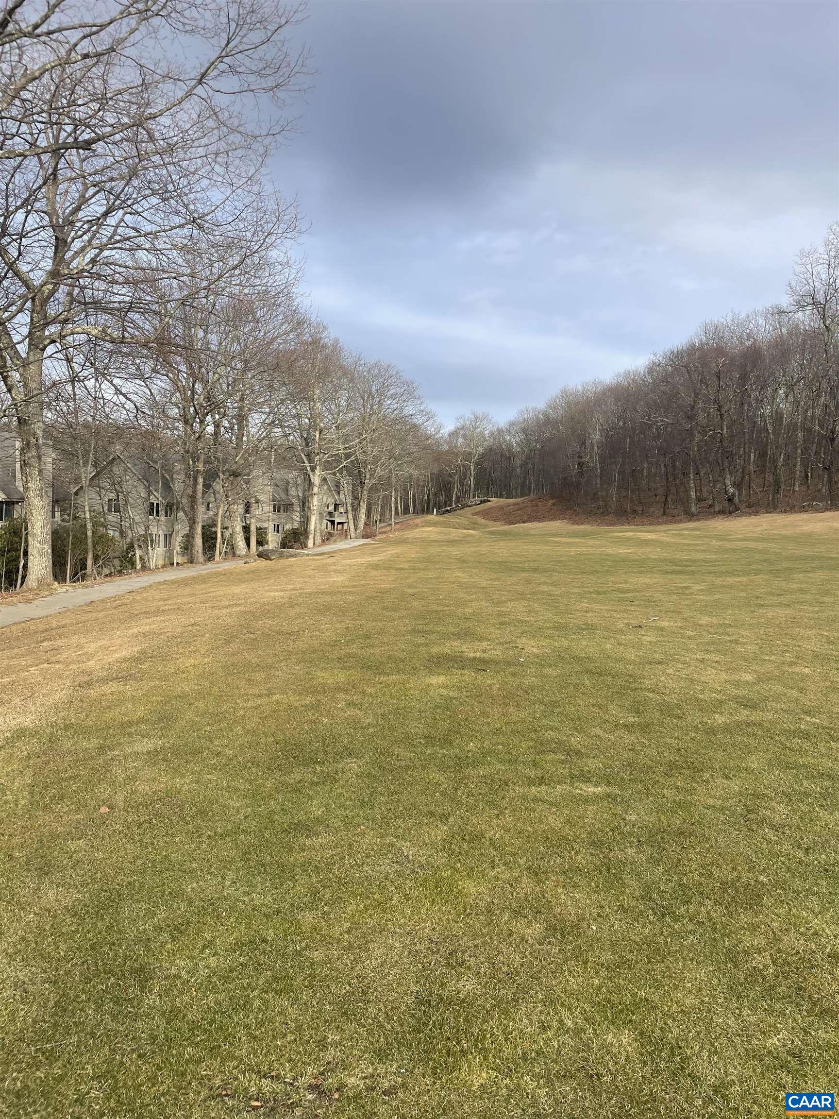 2225 Tanners Ridge Condos
