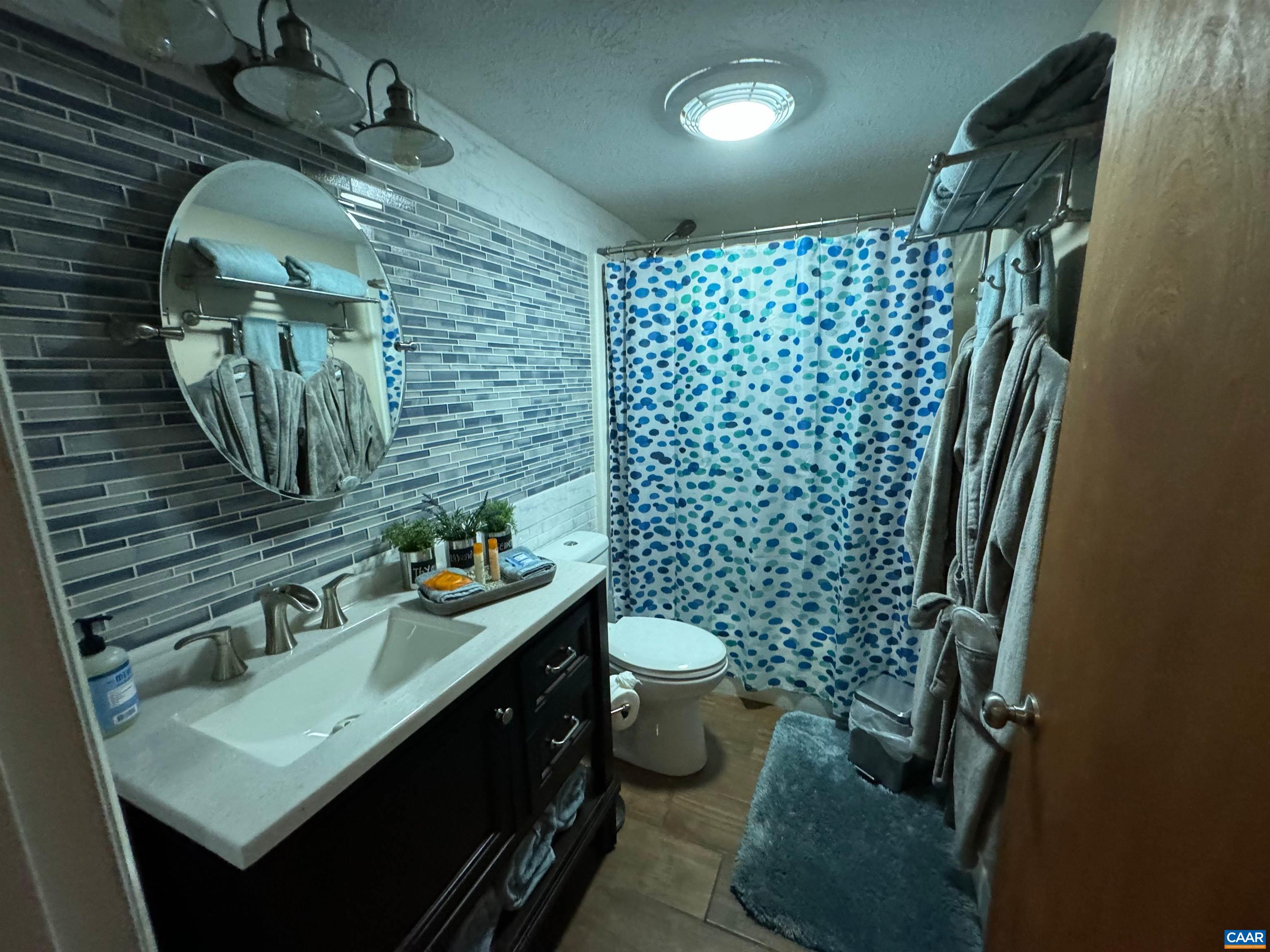 2225 Tanners Ridge Condos
