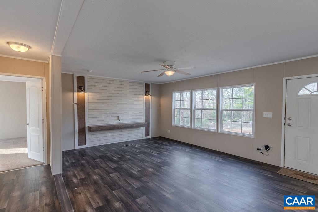 200 Blick Ln