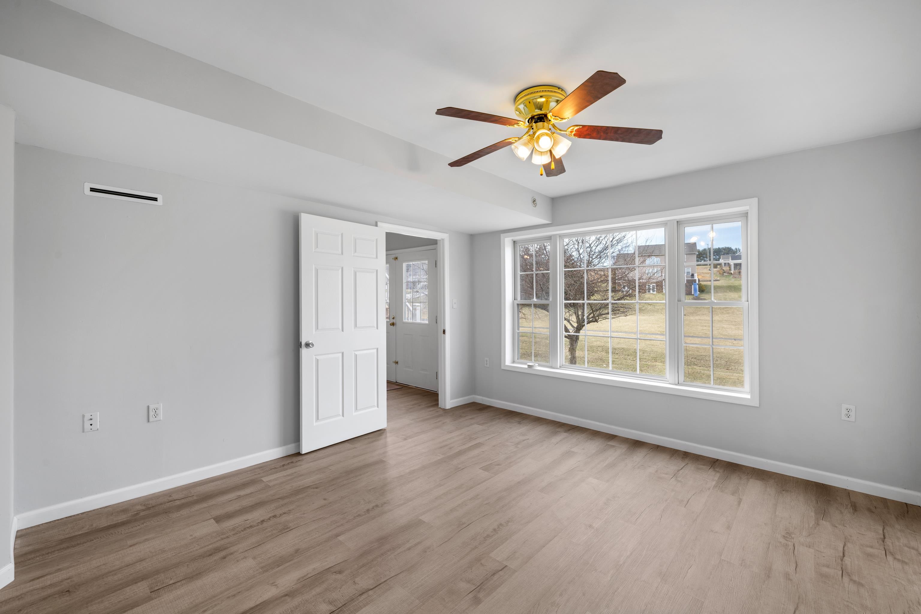 15 Brookmere Ct