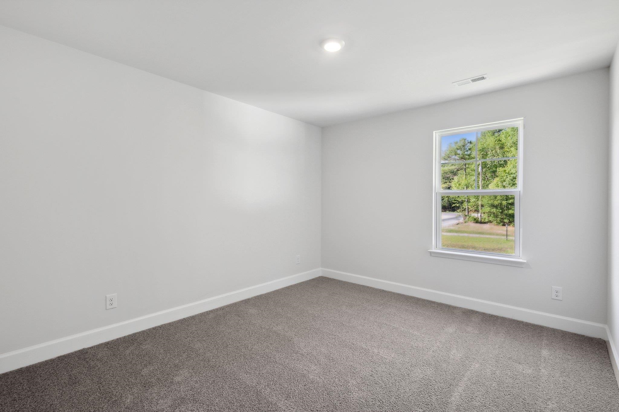 52 Avonwoods Dr