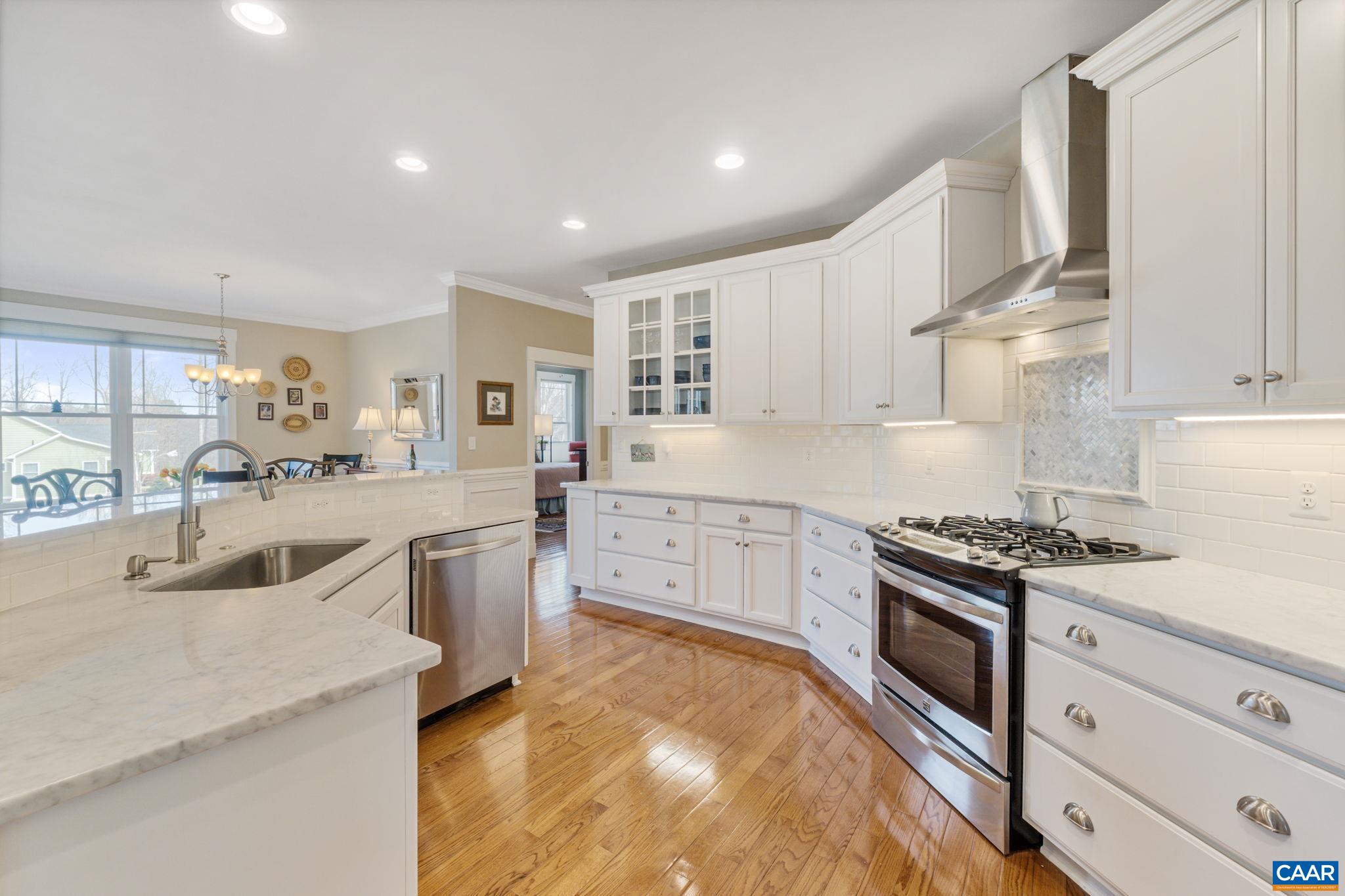 155 Highland Cir
