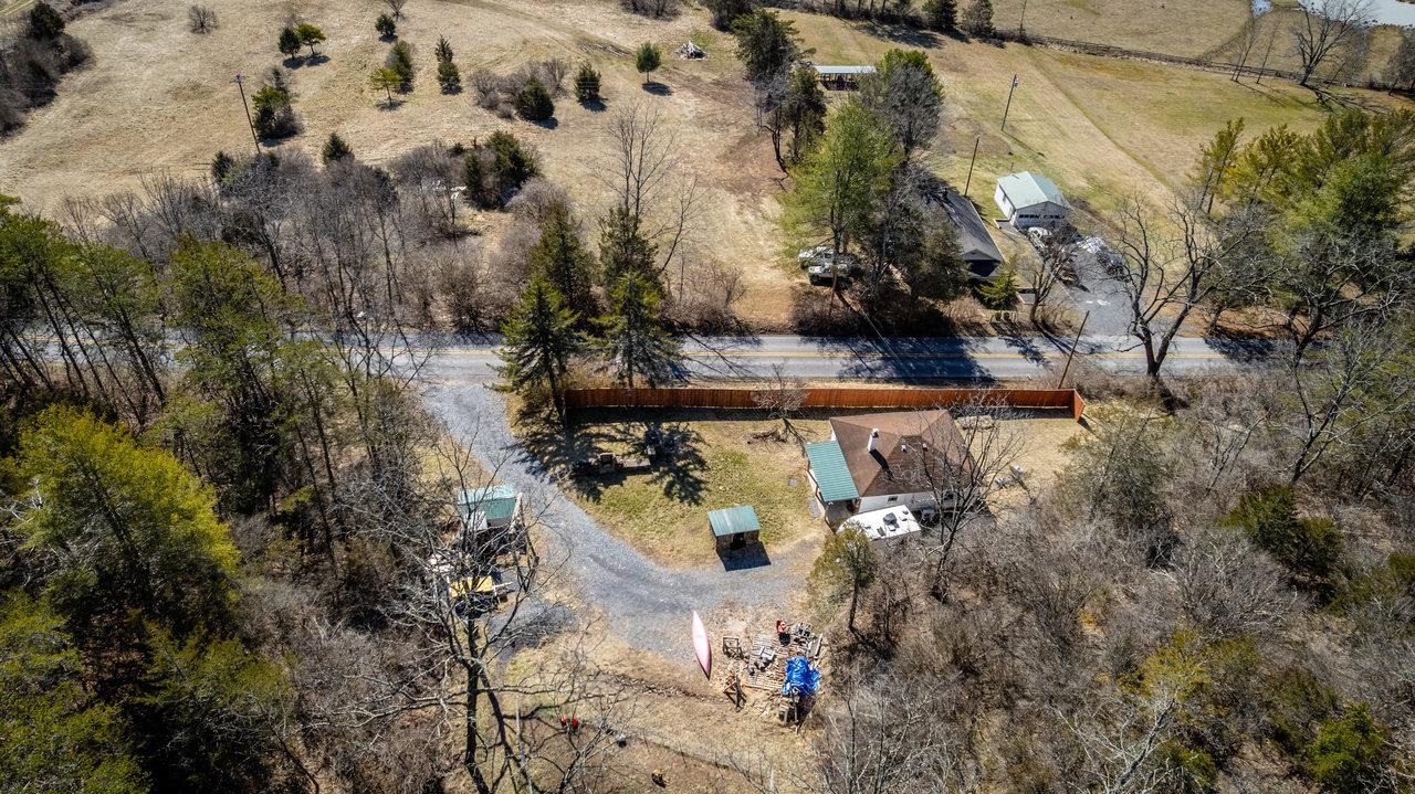 2077 Deerfield Valley Rd