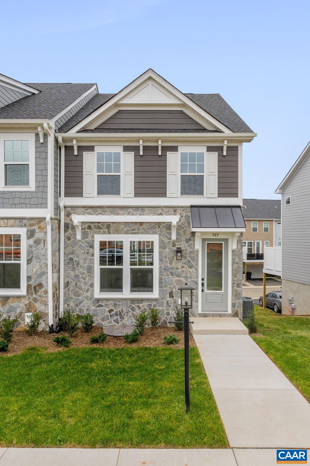 2231 Woodburn Rd