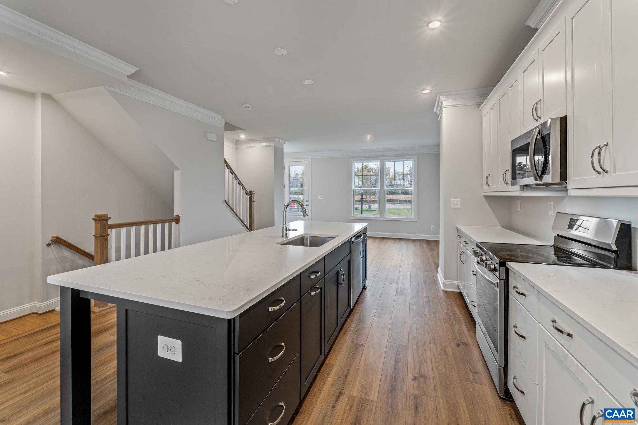 2231 Woodburn Rd