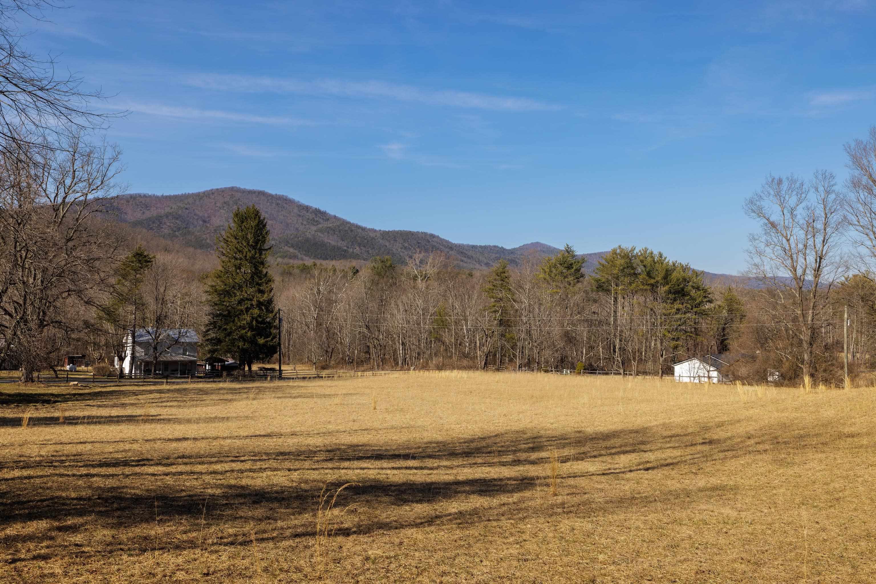 3762 Deerfield Valley Rd