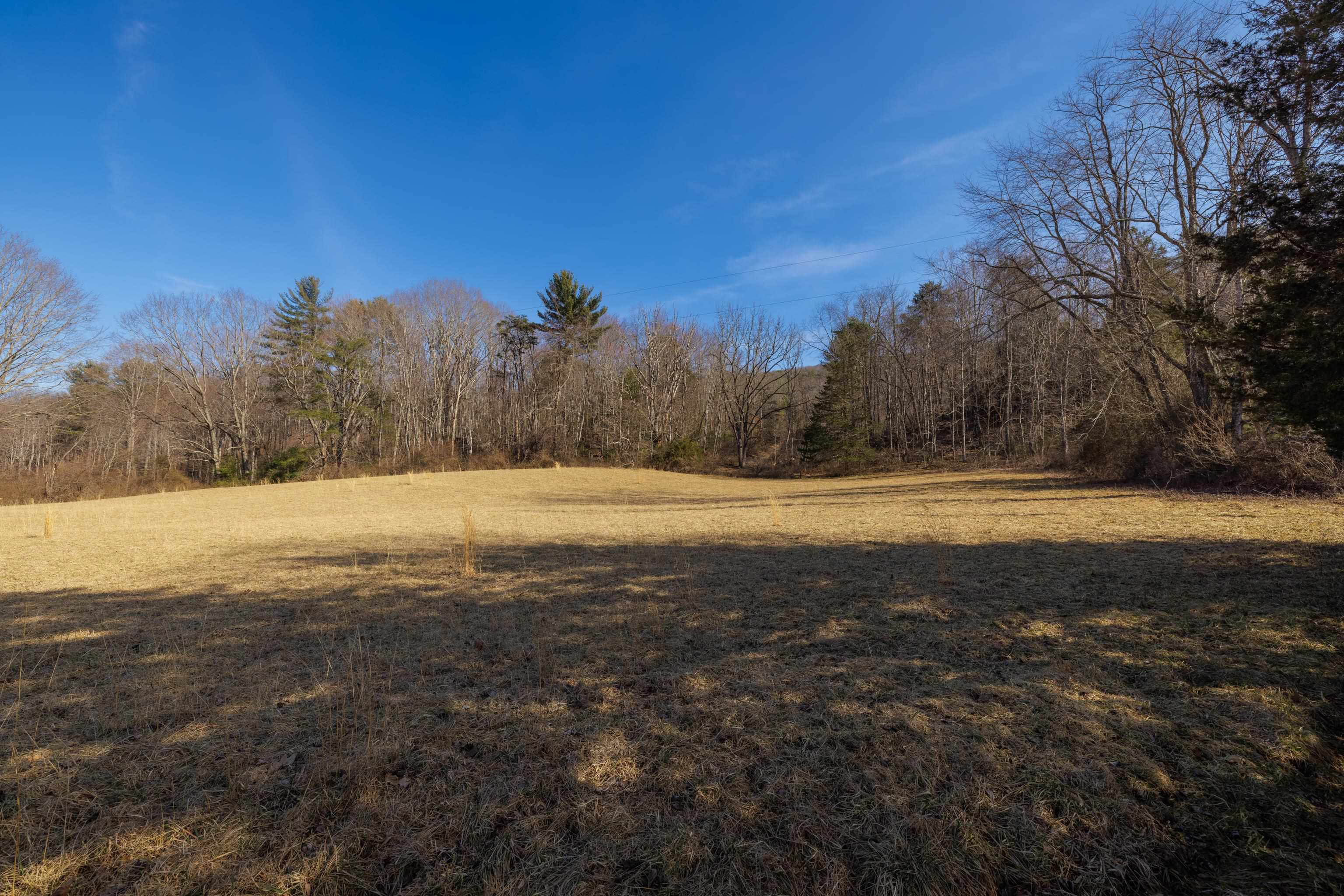 3762 Deerfield Valley Rd