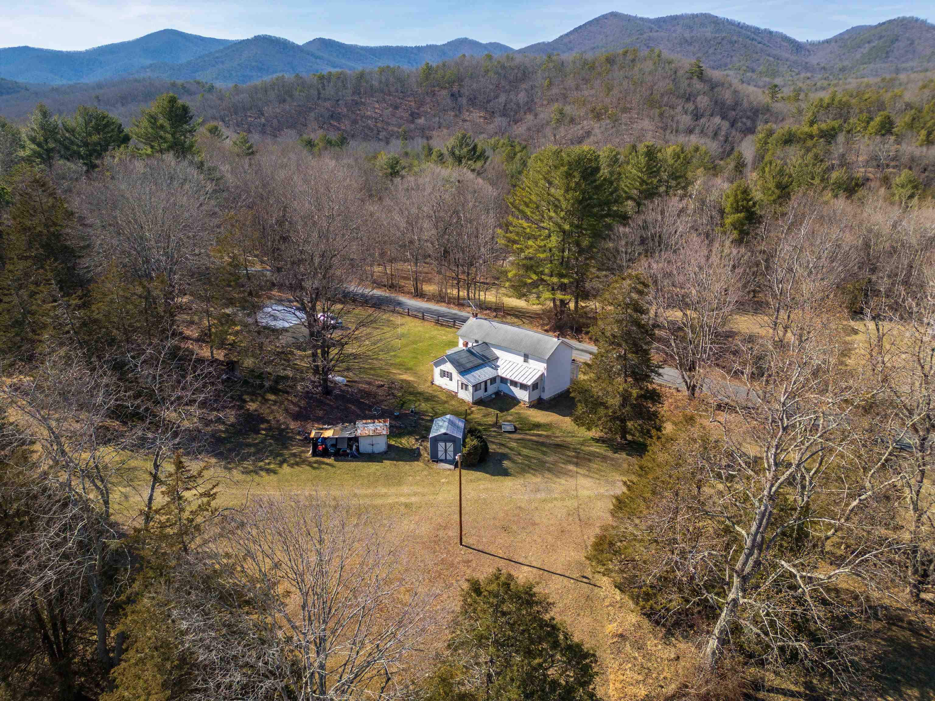 3762 Deerfield Valley Rd