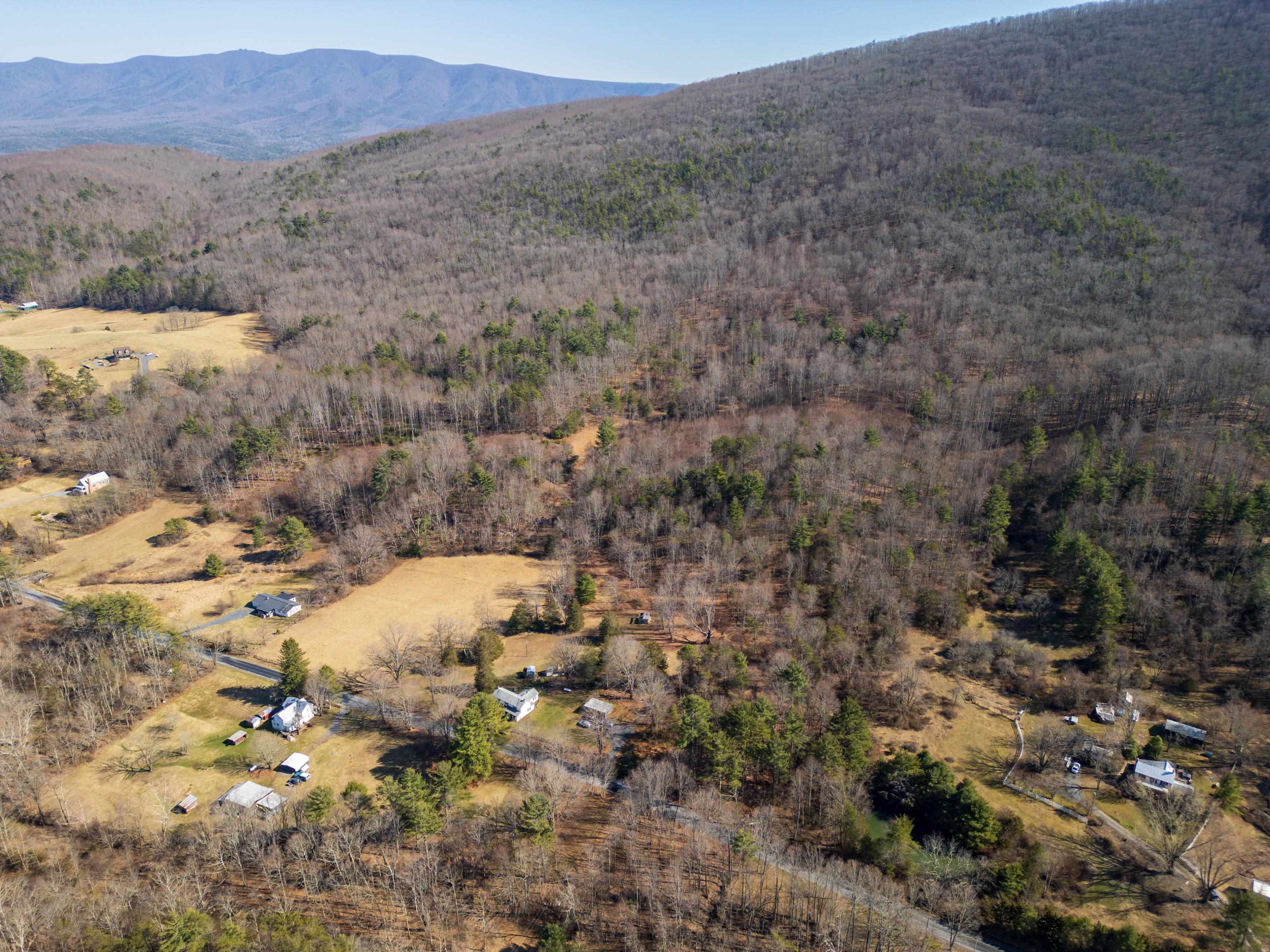 3762 Deerfield Valley Rd