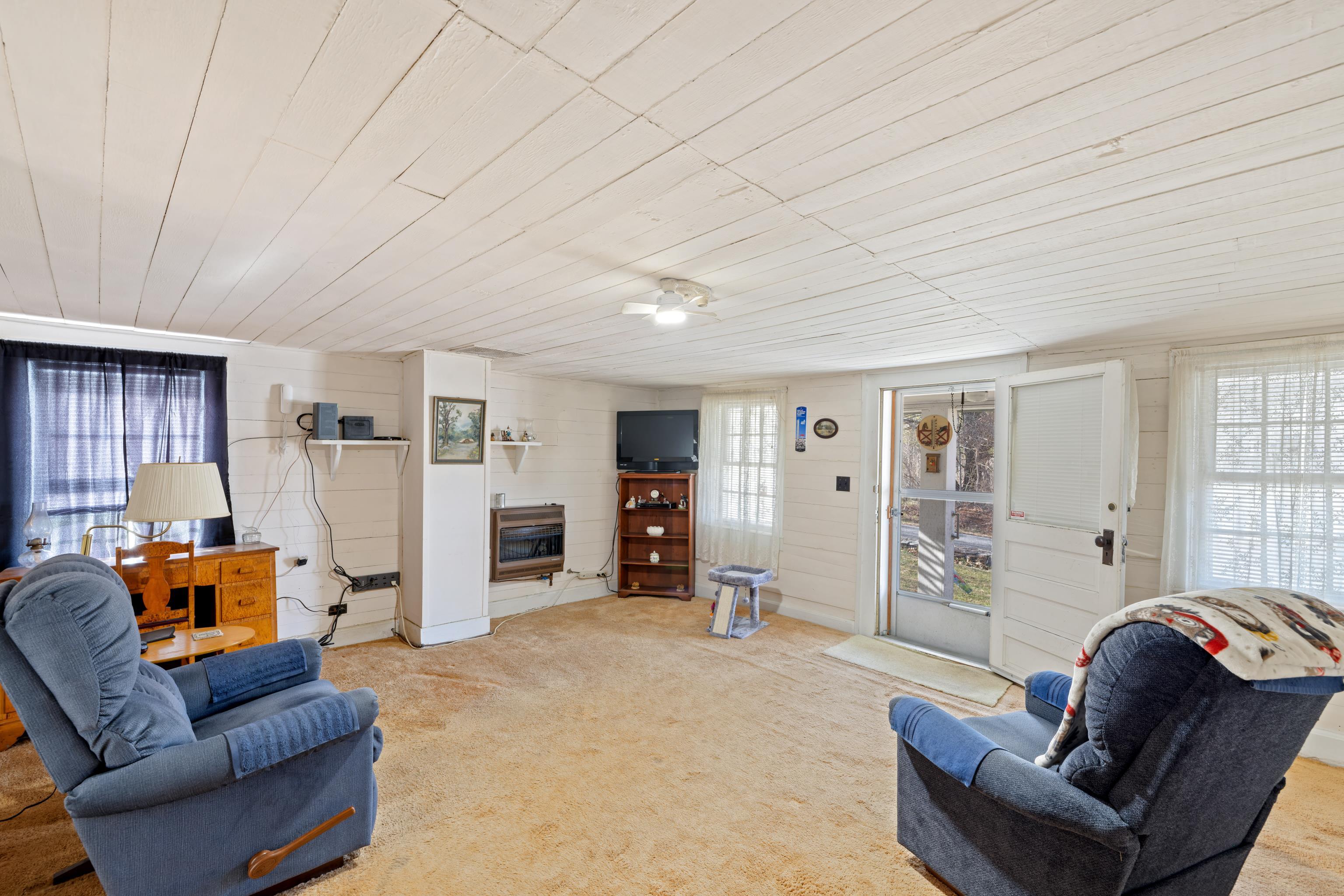 3762 Deerfield Valley Rd