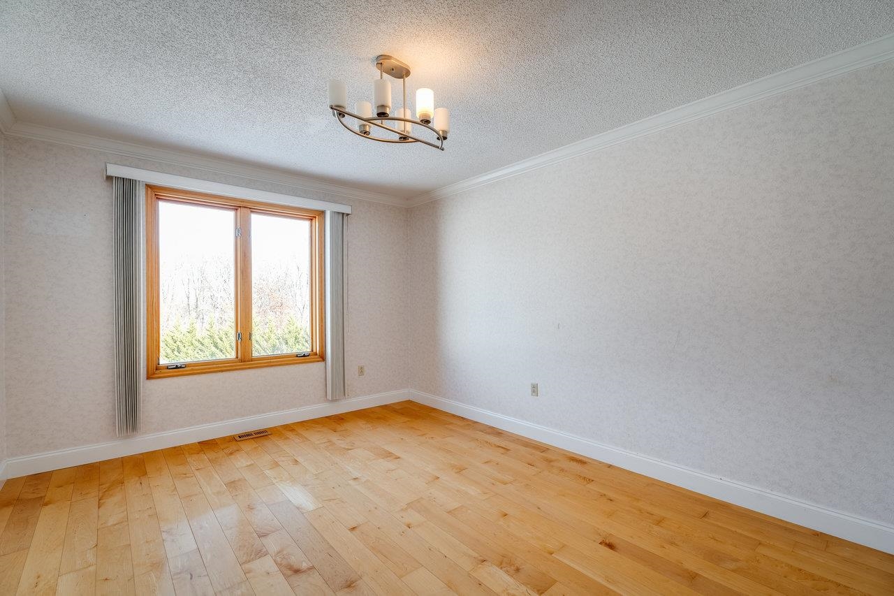 347 Enterprise Rd