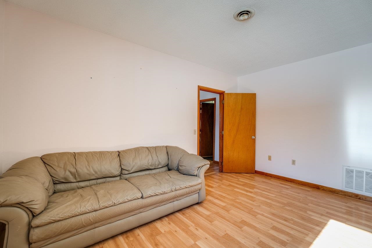347 Enterprise Rd