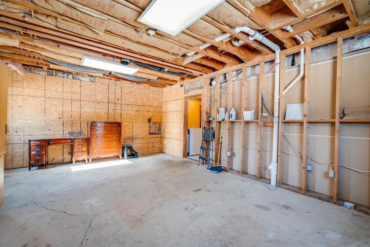347 Enterprise Rd