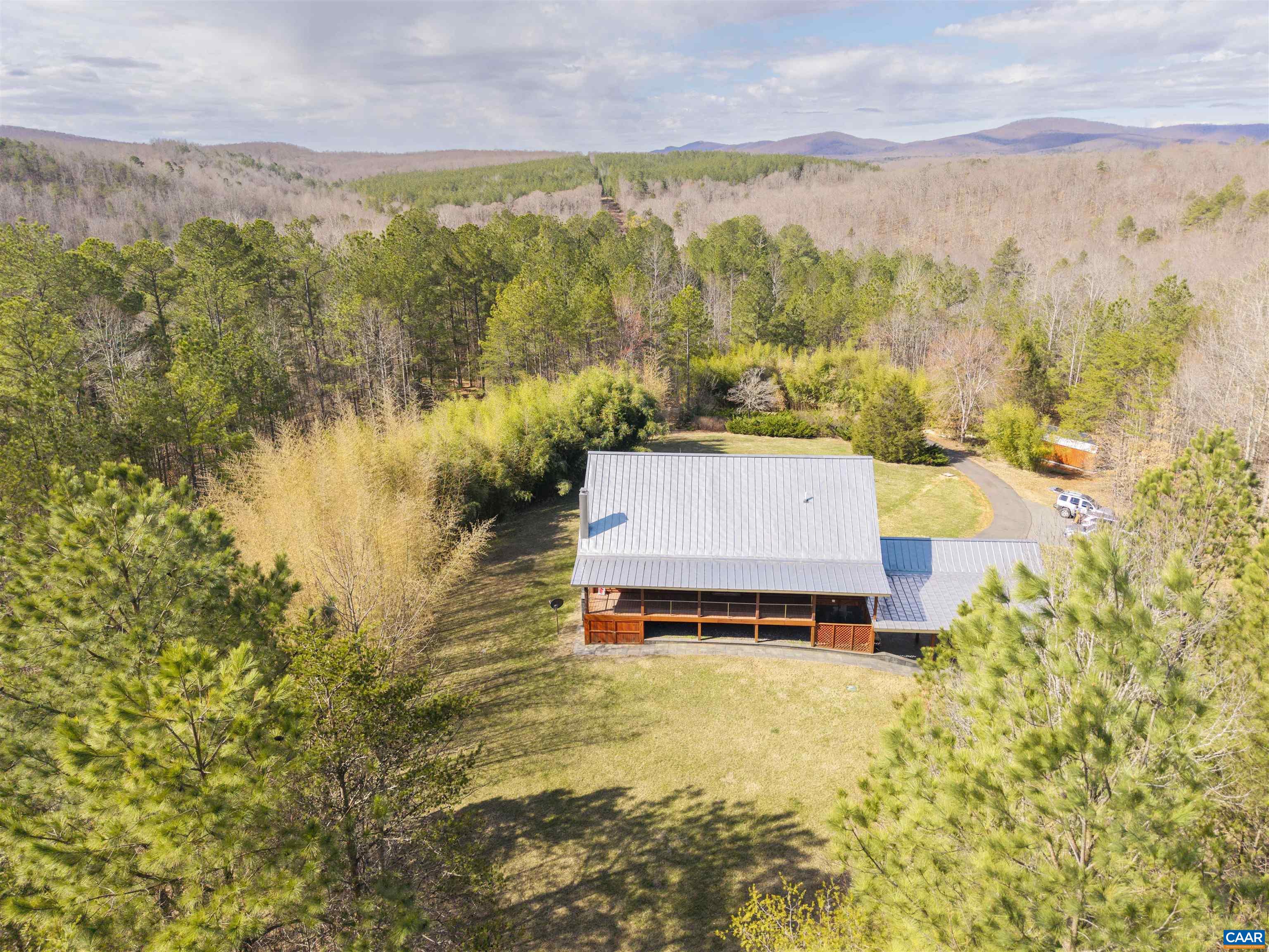 4323 Carter Rd