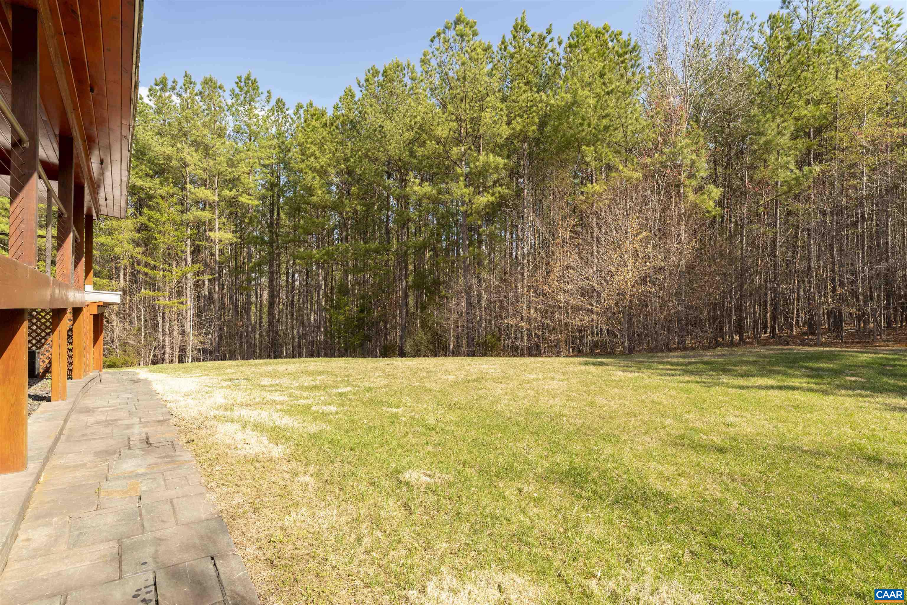 4323 Carter Rd