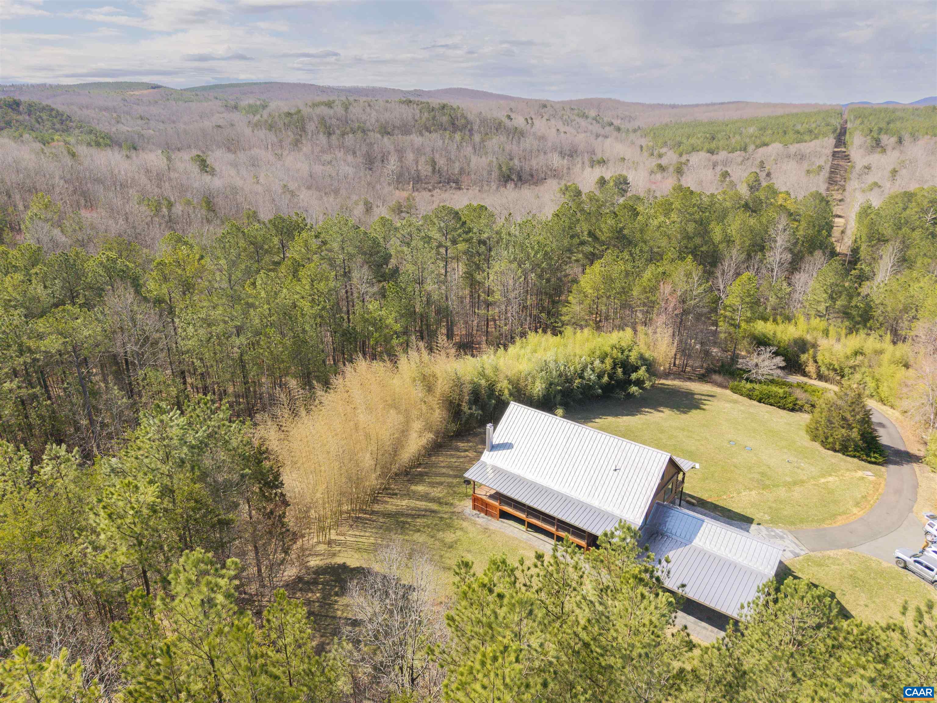 4323 Carter Rd