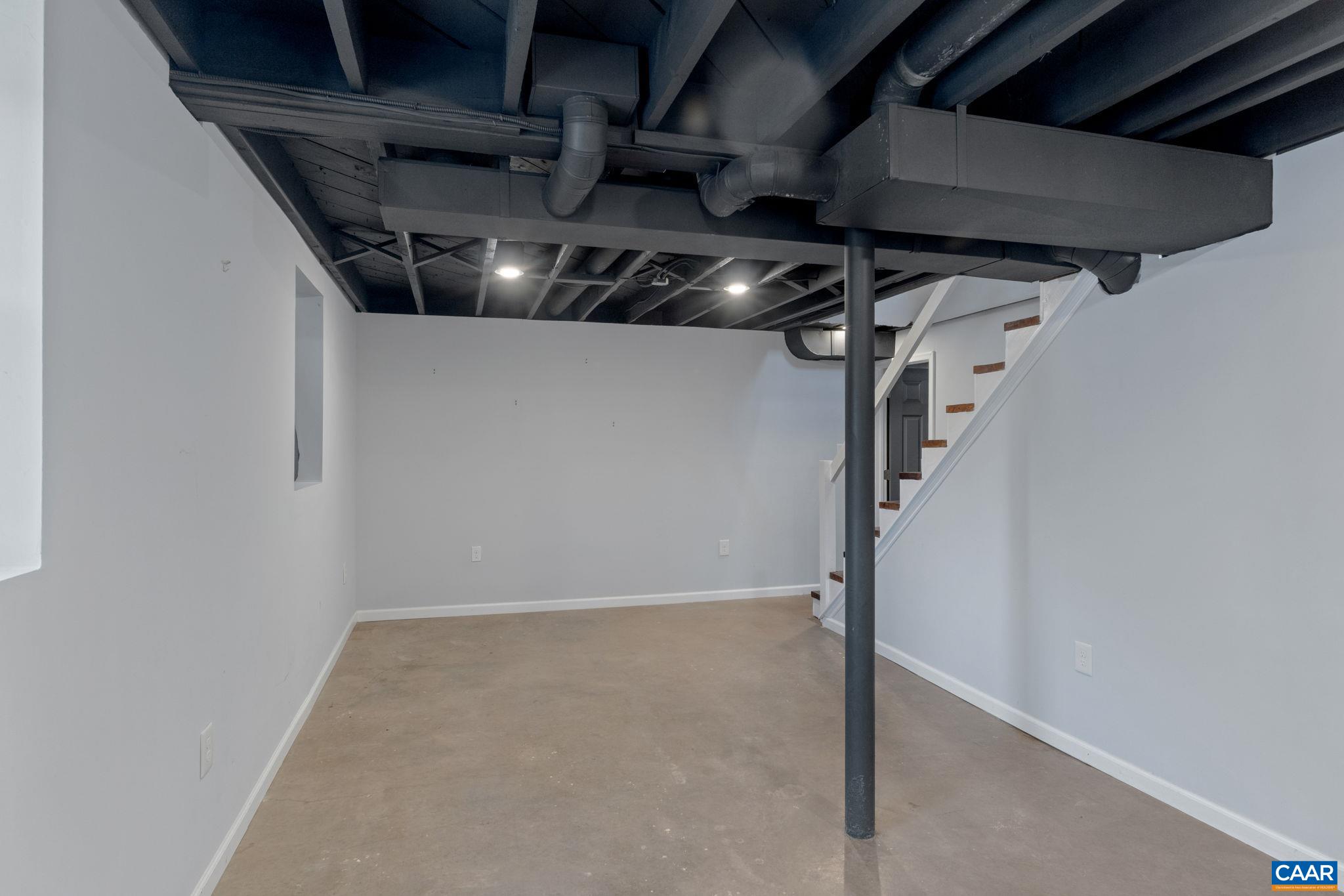 905 Druid Ave