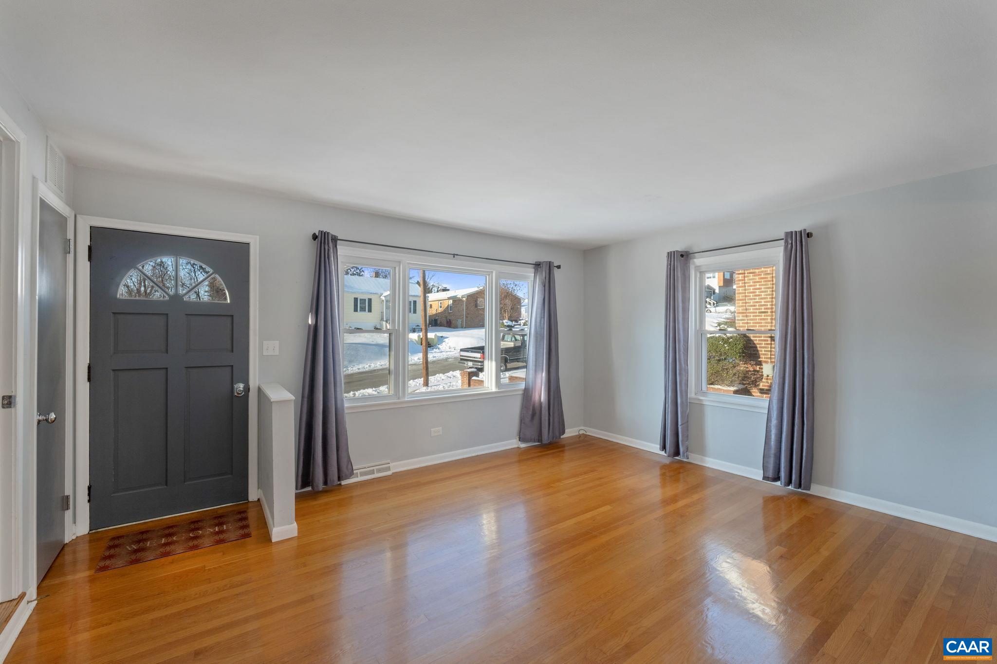 905 Druid Ave