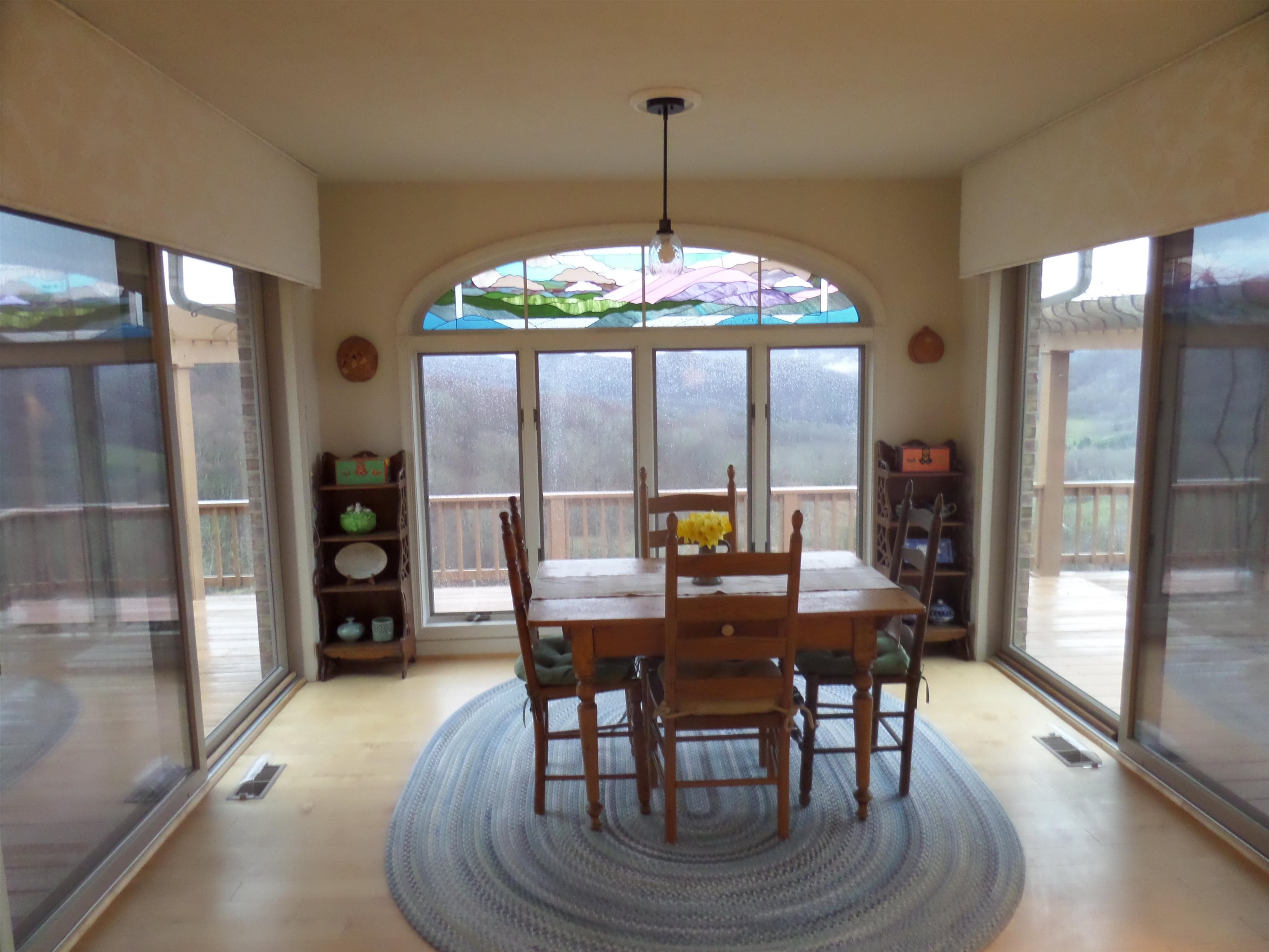 309 Shady Ln