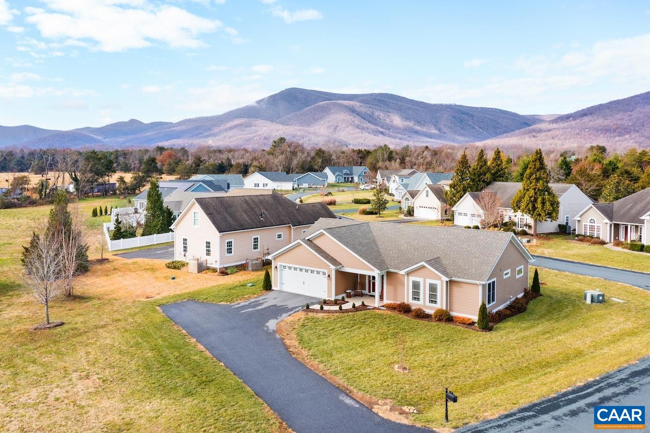 10 Apple Blossom Ct