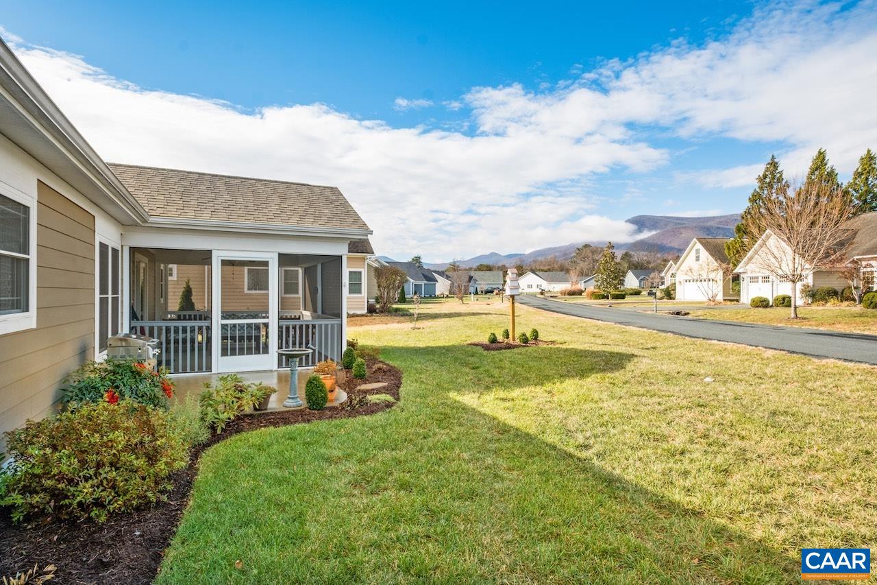 10 Apple Blossom Ct