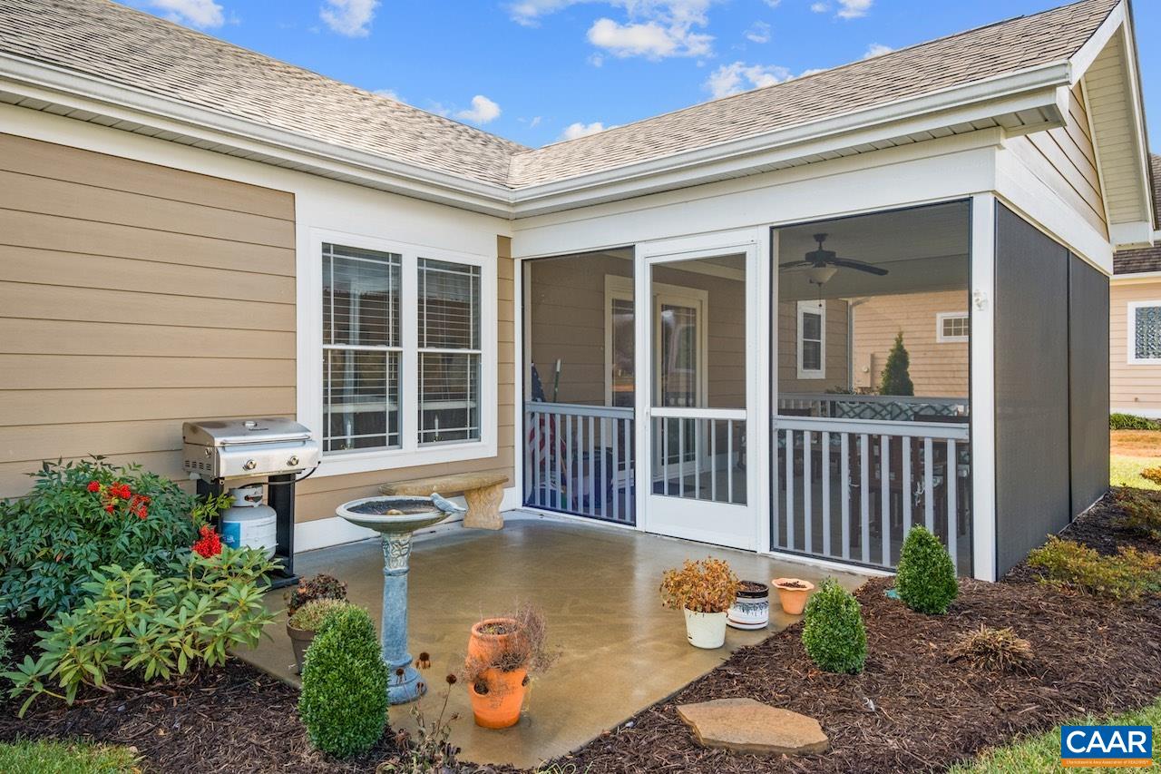 10 Apple Blossom Ct