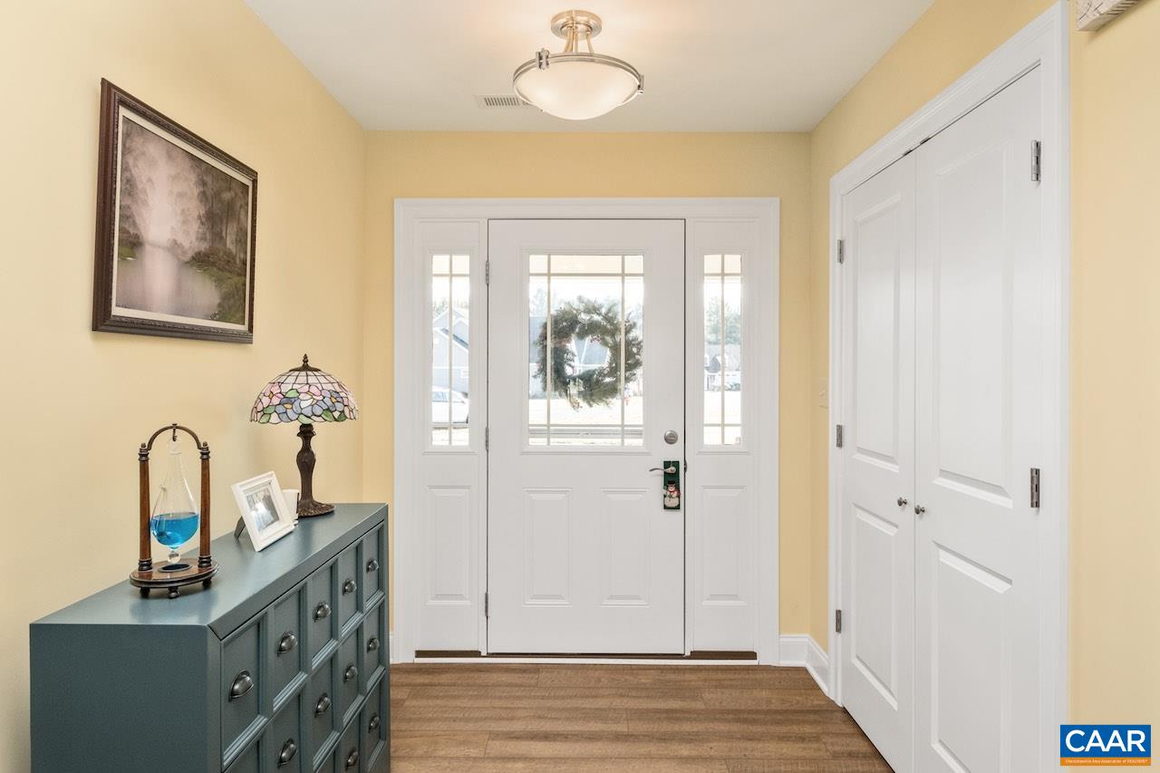 10 Apple Blossom Ct