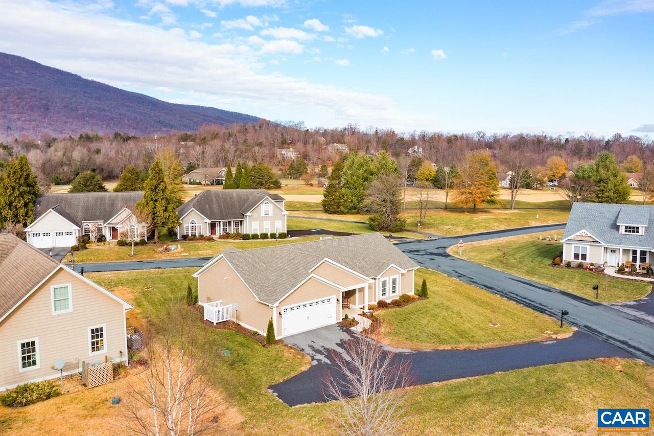 10 Apple Blossom Ct