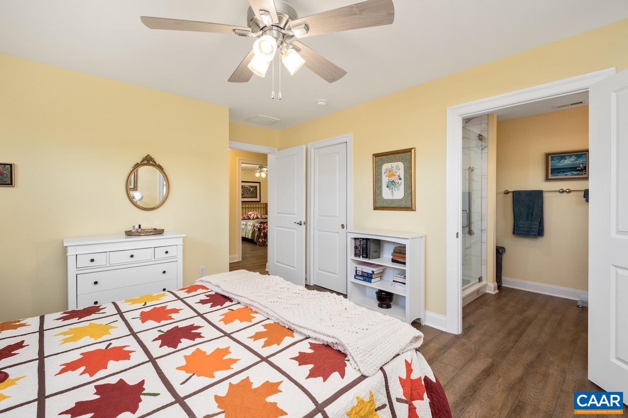 10 Apple Blossom Ct