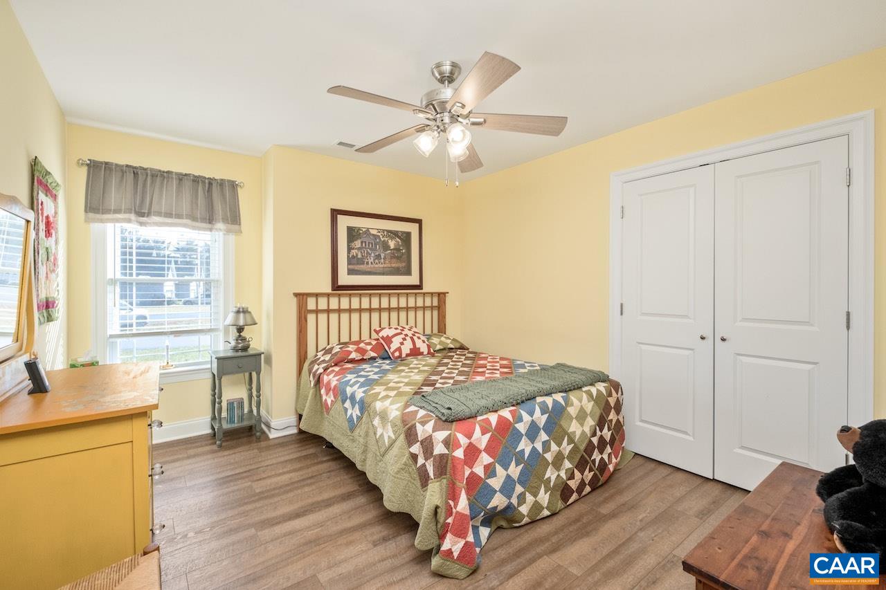 10 Apple Blossom Ct
