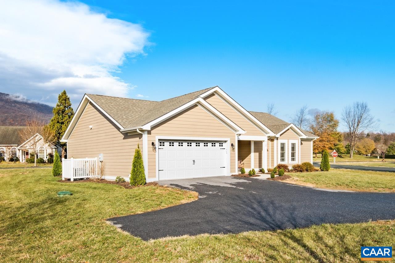 10 Apple Blossom Ct