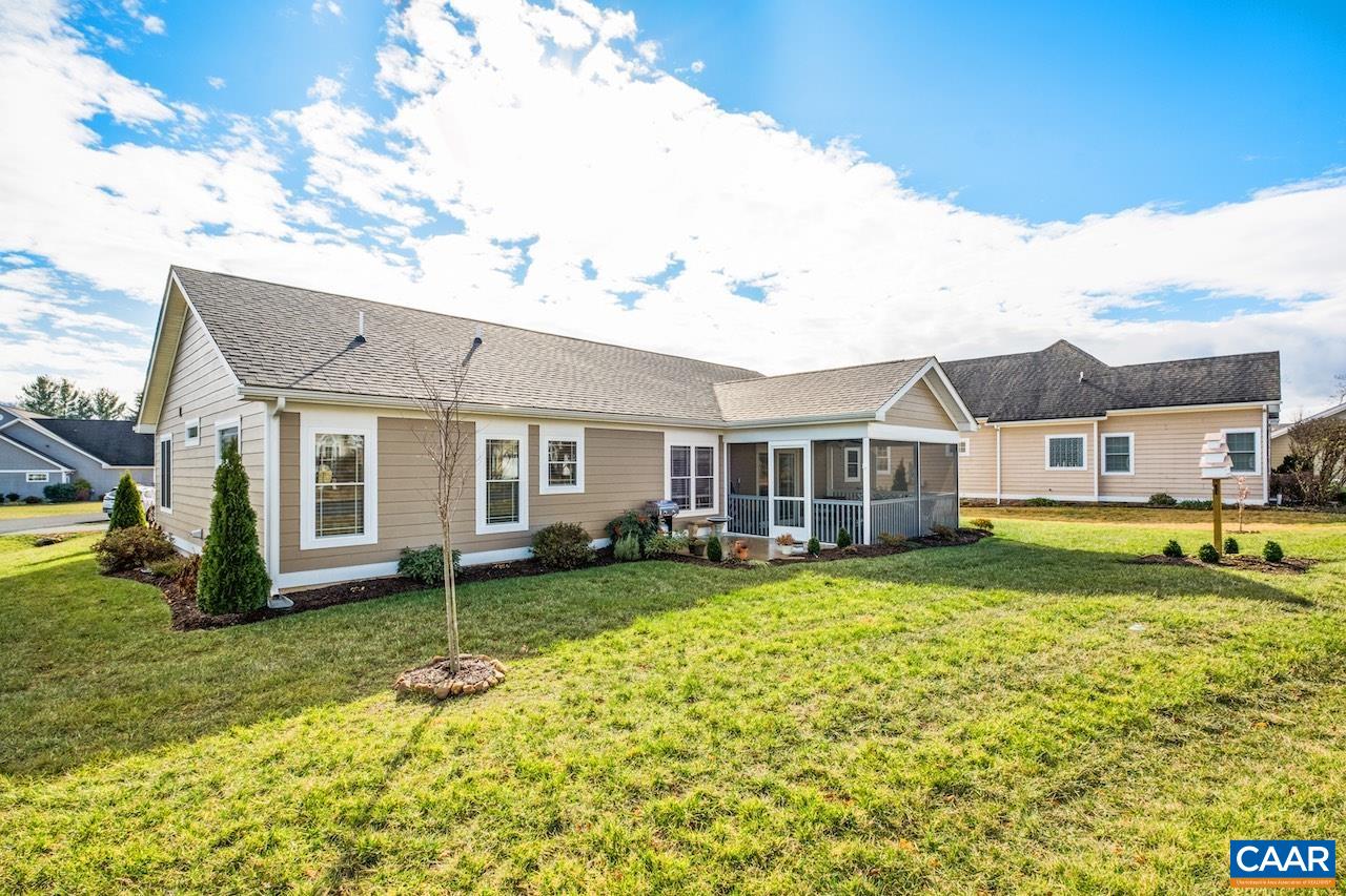 10 Apple Blossom Ct