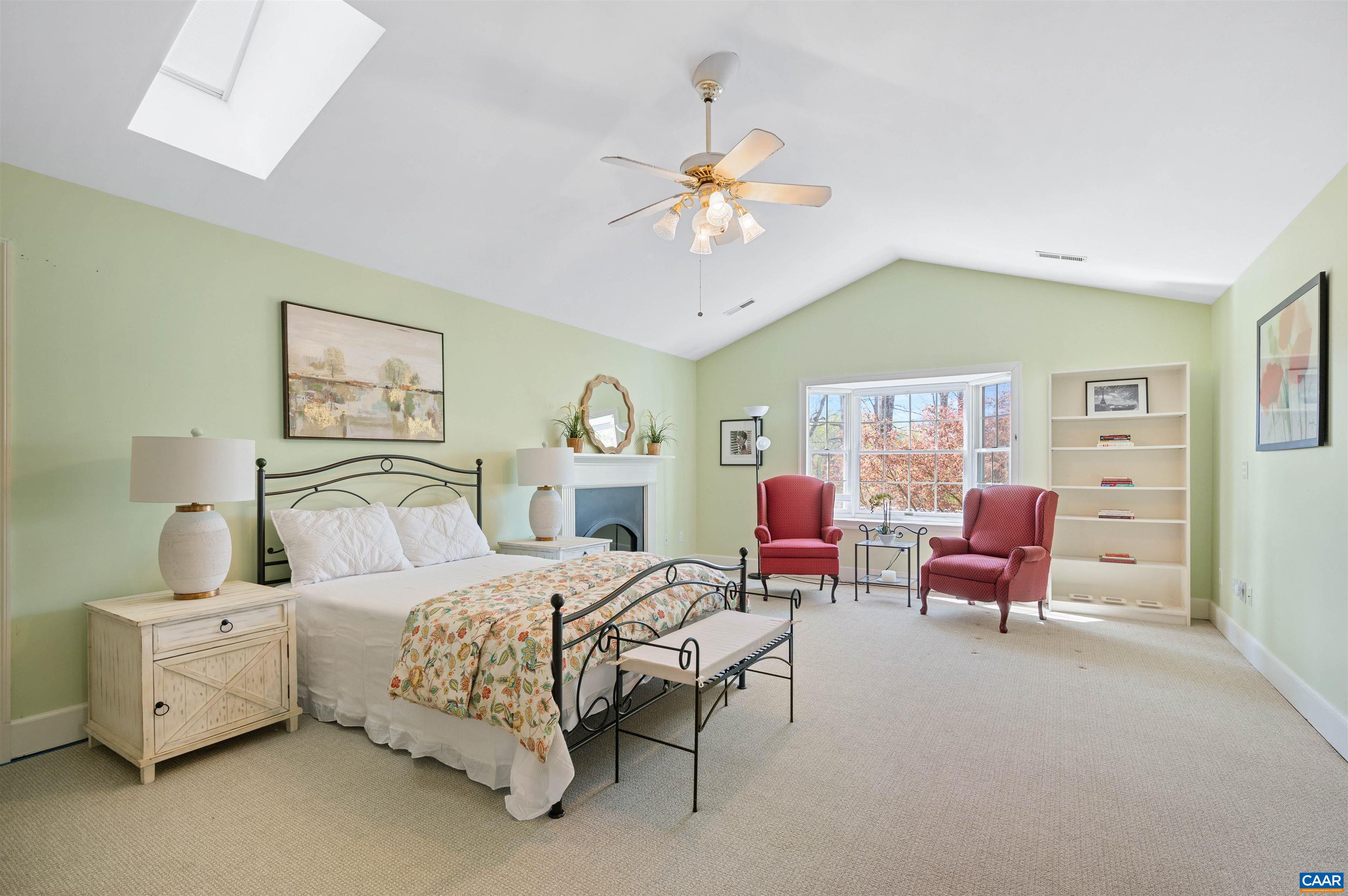 2280 Garth Rd