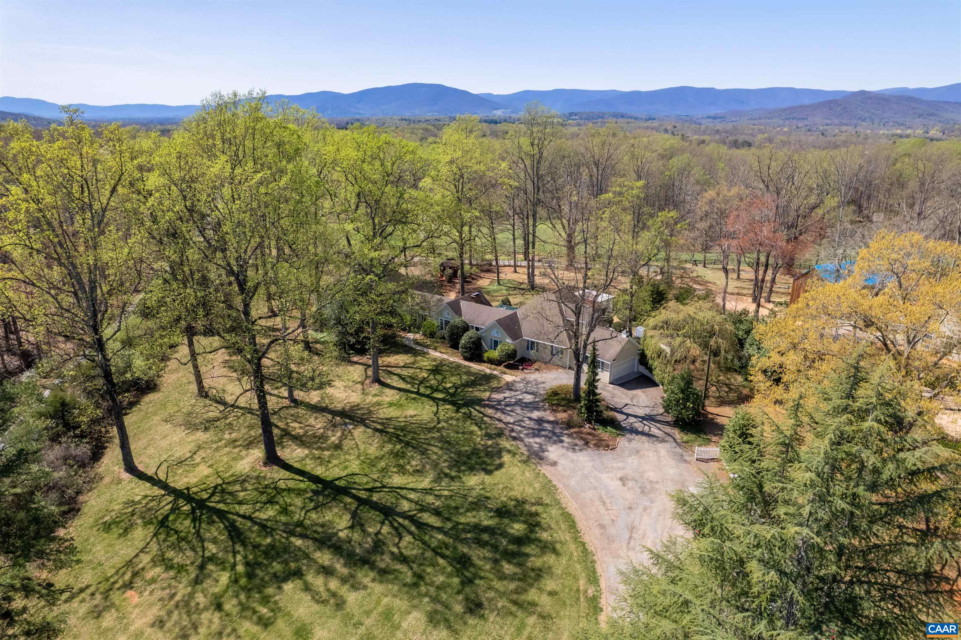 2280 Garth Rd