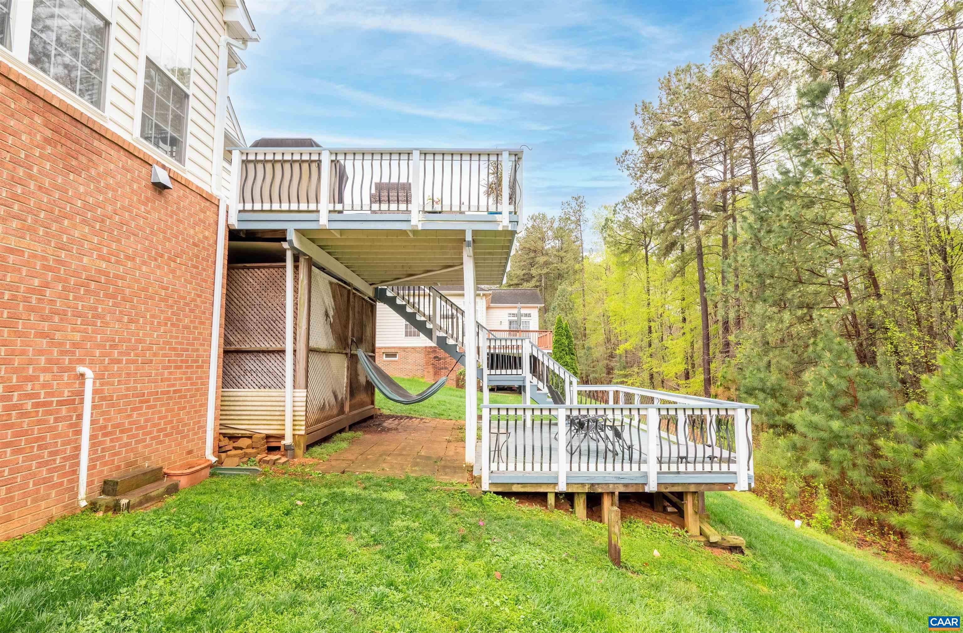 205 Whispering Woods Pl
