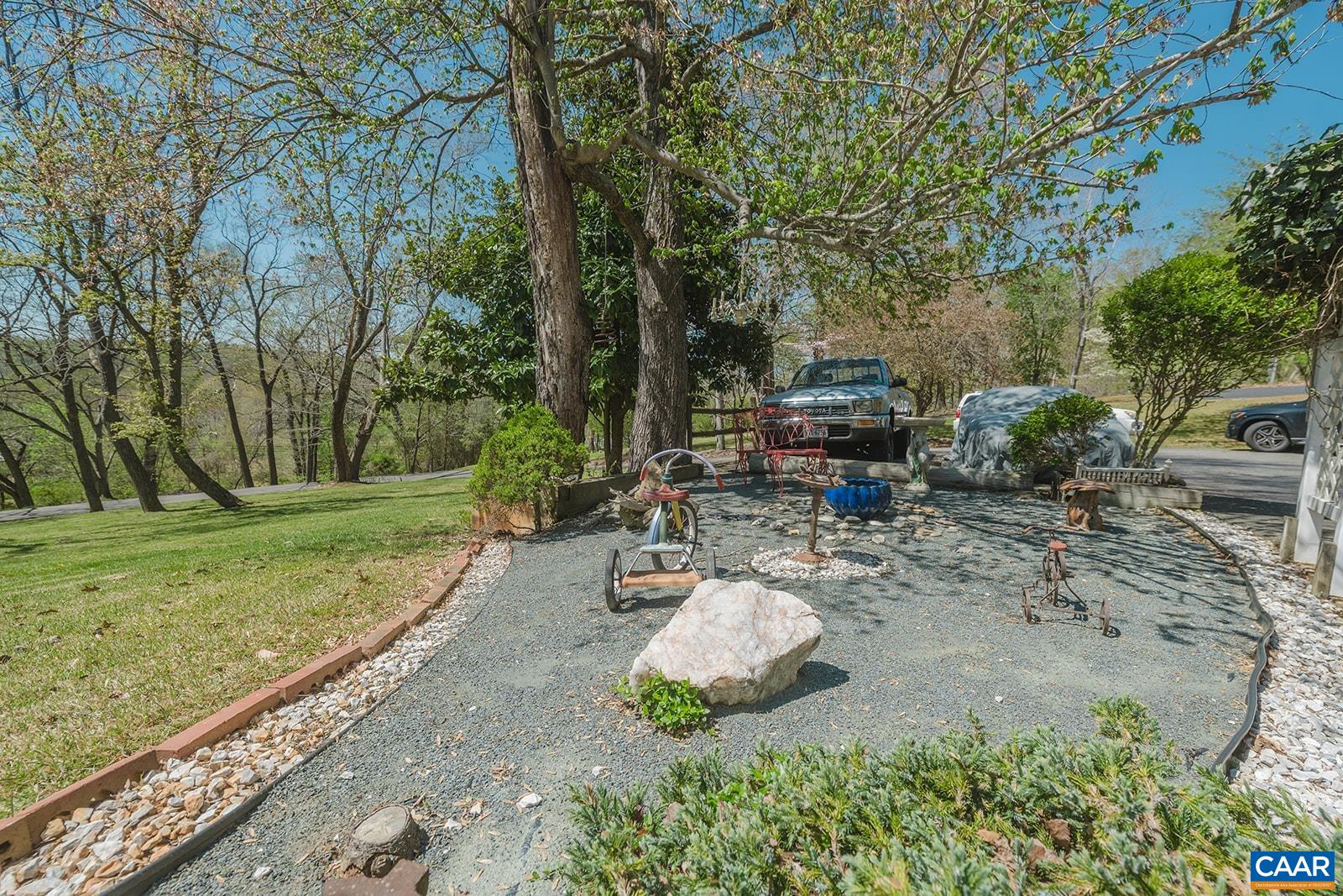 1642 Polo Grounds Rd