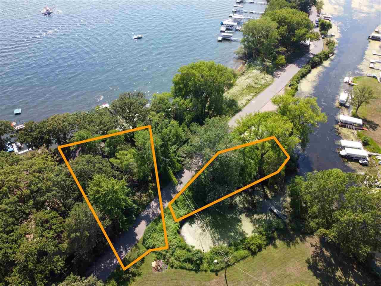 RESIDENTIAL for Sale at Lakeshore