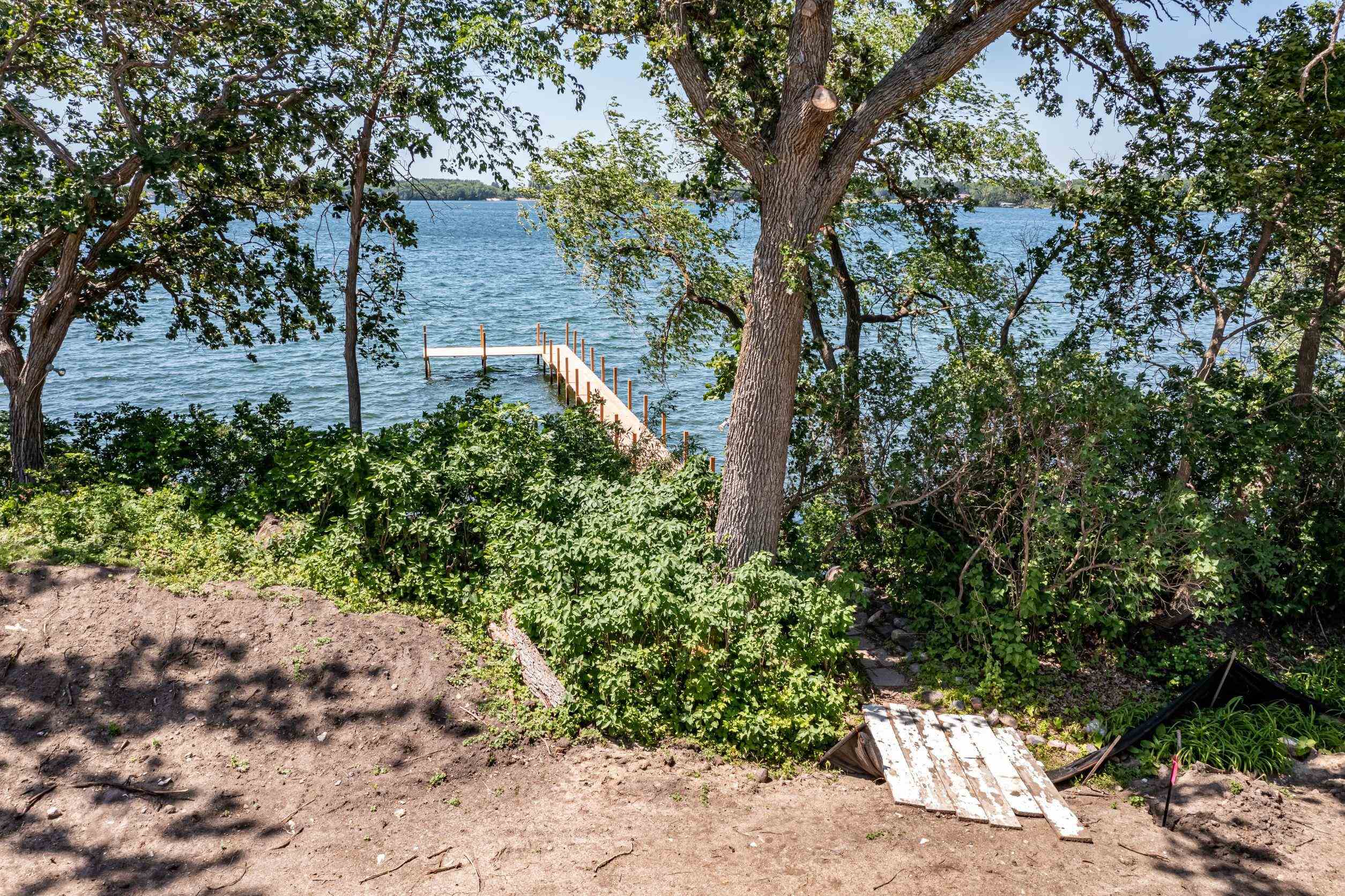 LAND for Sale at Lakeshore
