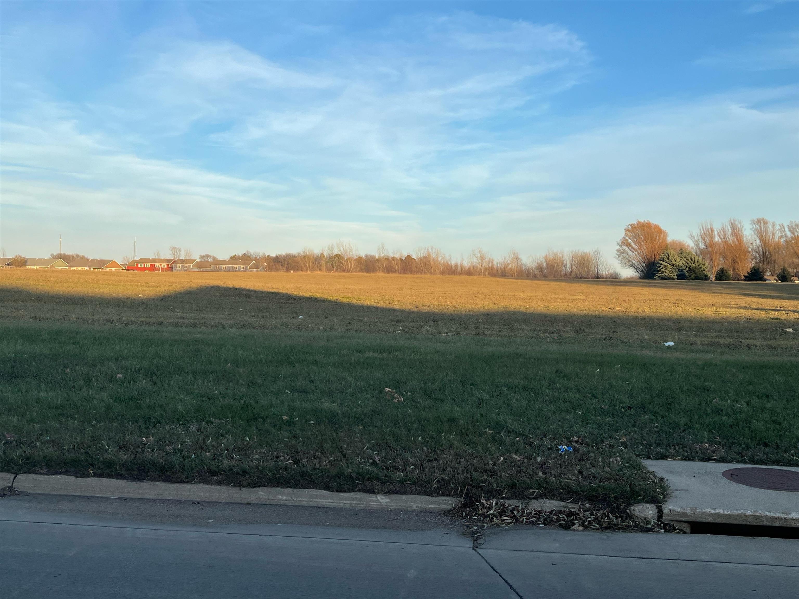 LAND for Sale at Sunner