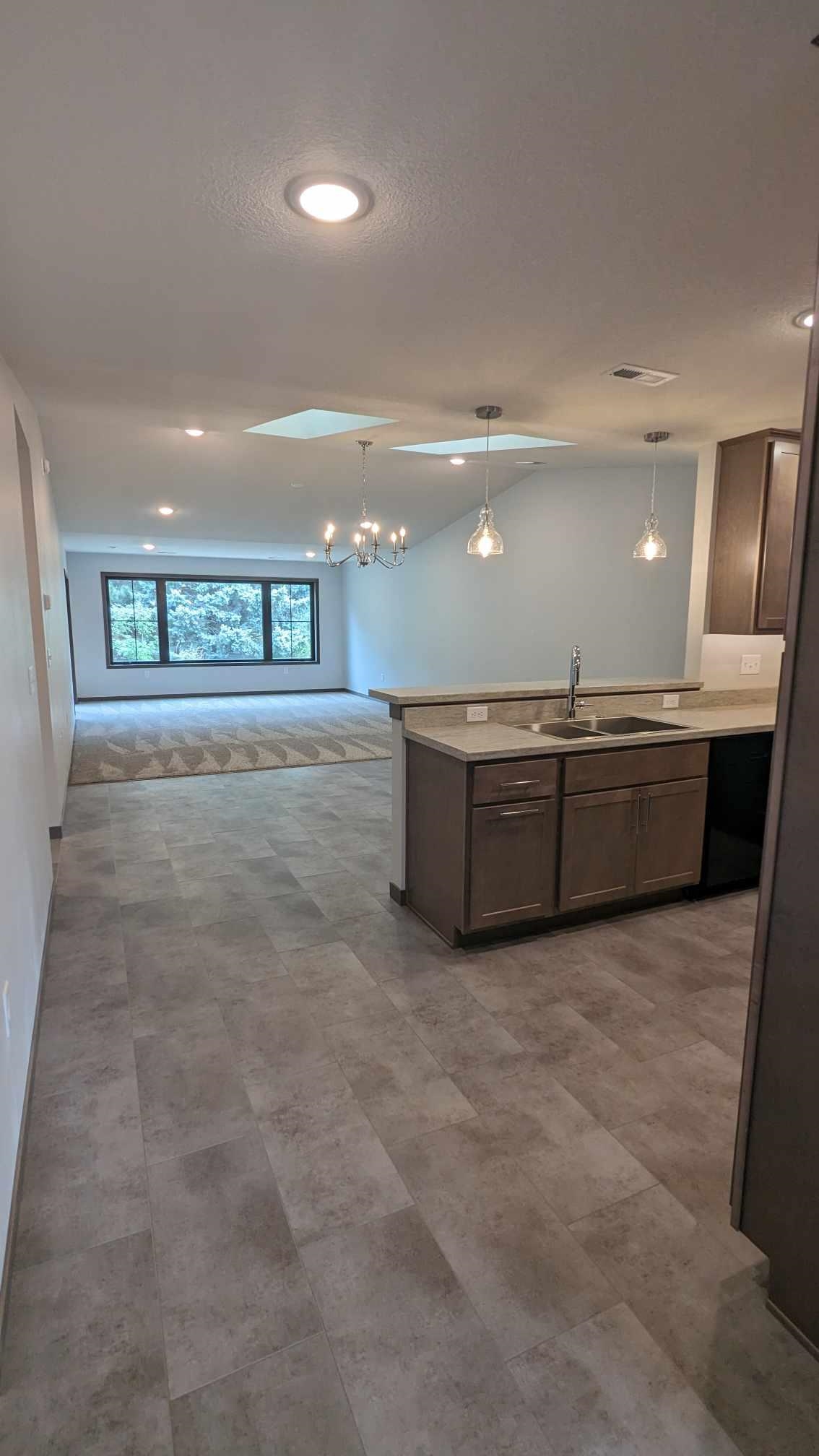 MLS #220900