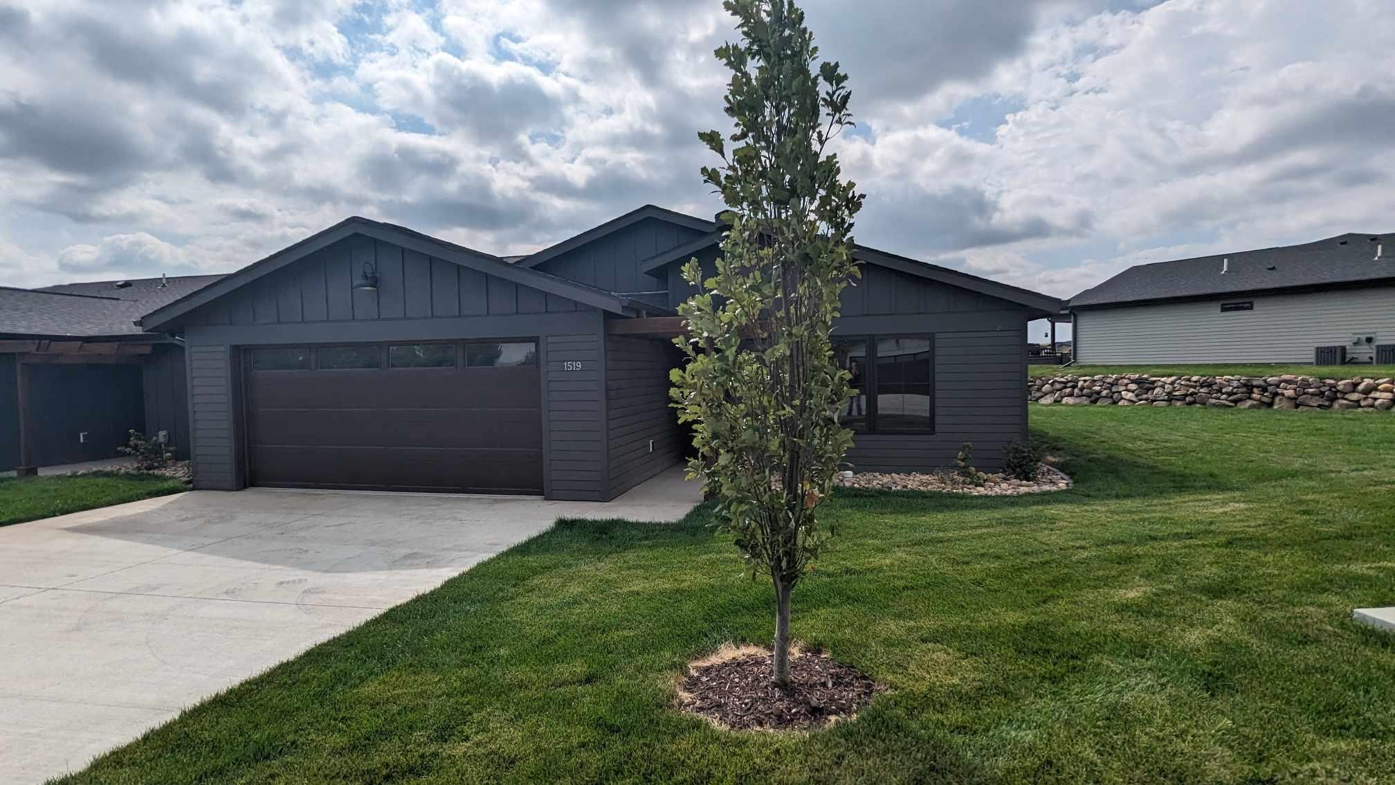 1519 Blaine's Way, Spirit Lake, IA 51360 