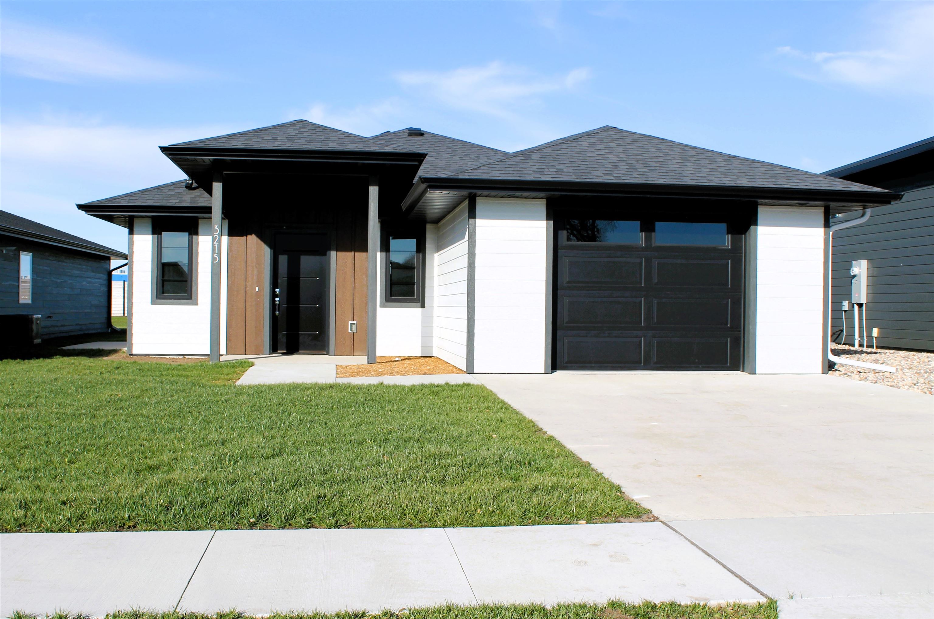 3215 3rd Street, Spencer, IA 51301 