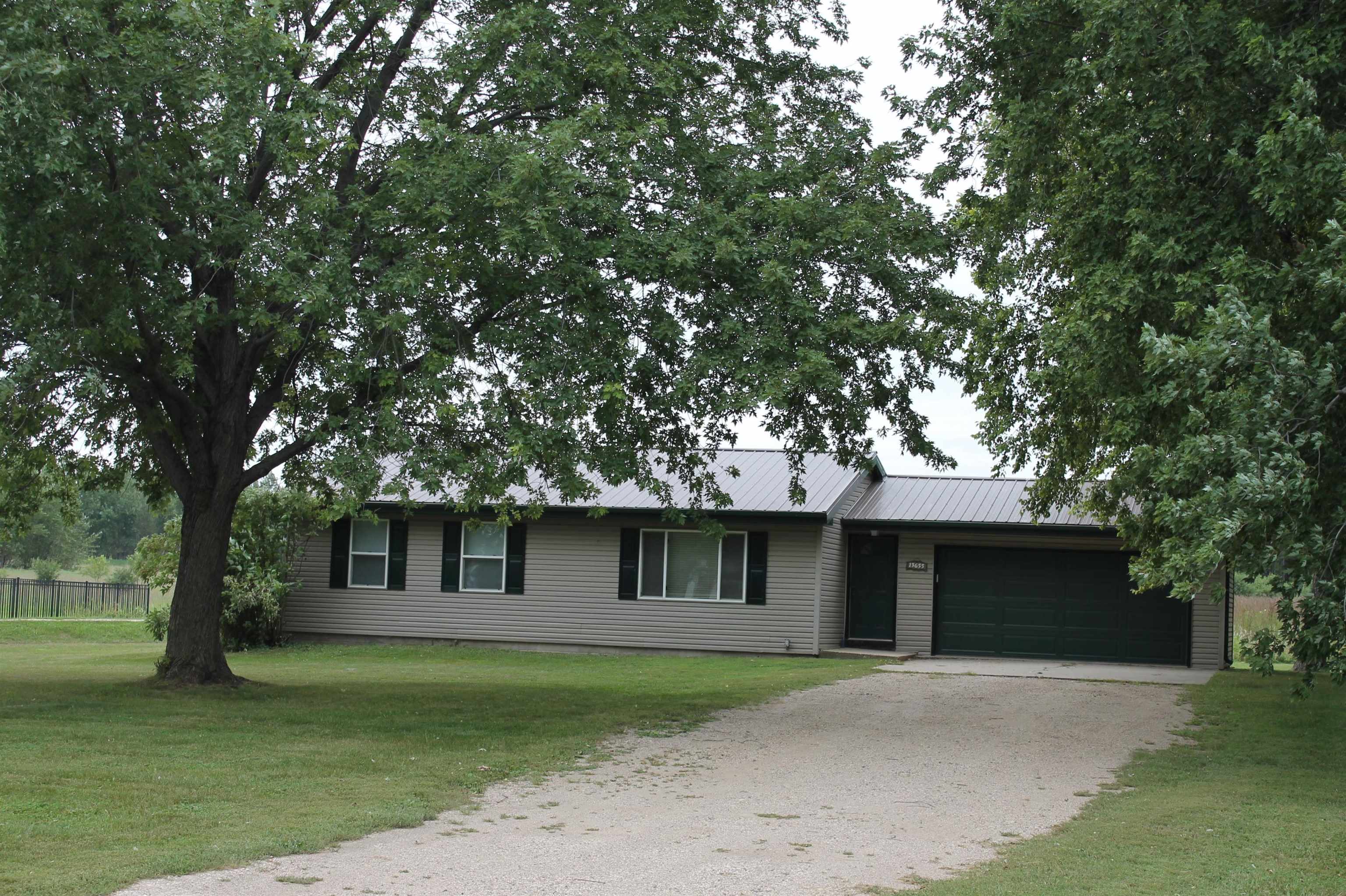 13655 240th Avenue, Orleans, IA 51360 